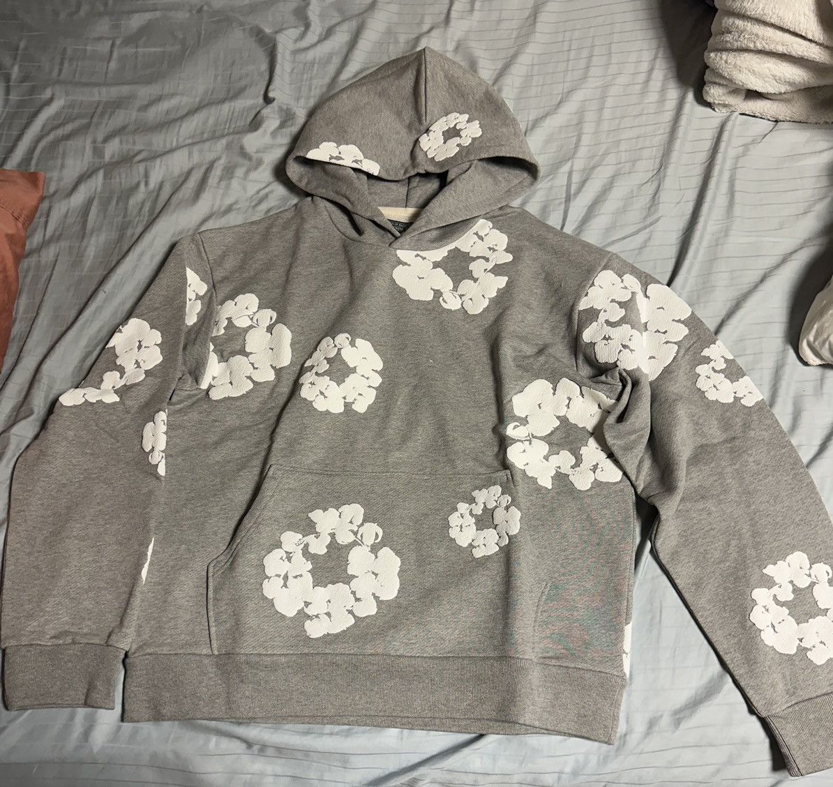 DENIM TEARS DENIM TEARS COTTON WREATH GREY HOODIE