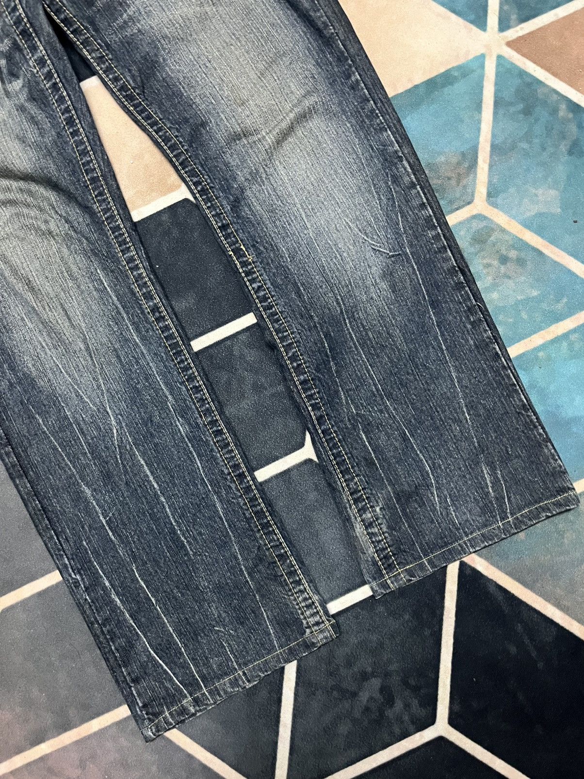 Tornado Mart 💥Japanese Brand BACK RUSH Mini Flare Jeans Size US 33 - 11 Thumbnail