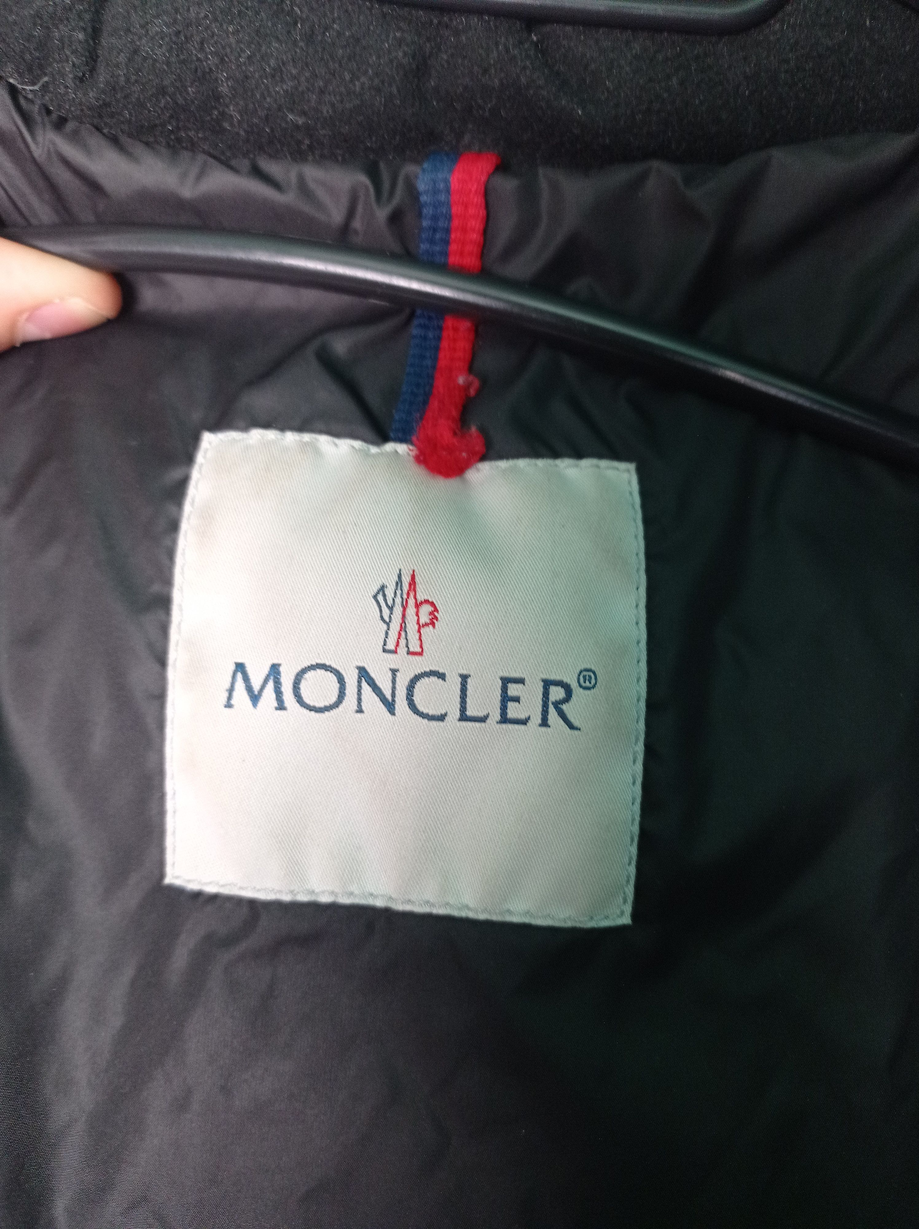 Moncler Vintage streetwear luxury MONCLER Women’s Down Jacket Size:2 Size XS / US 0-2 / IT 36-38 - 19 Thumbnail