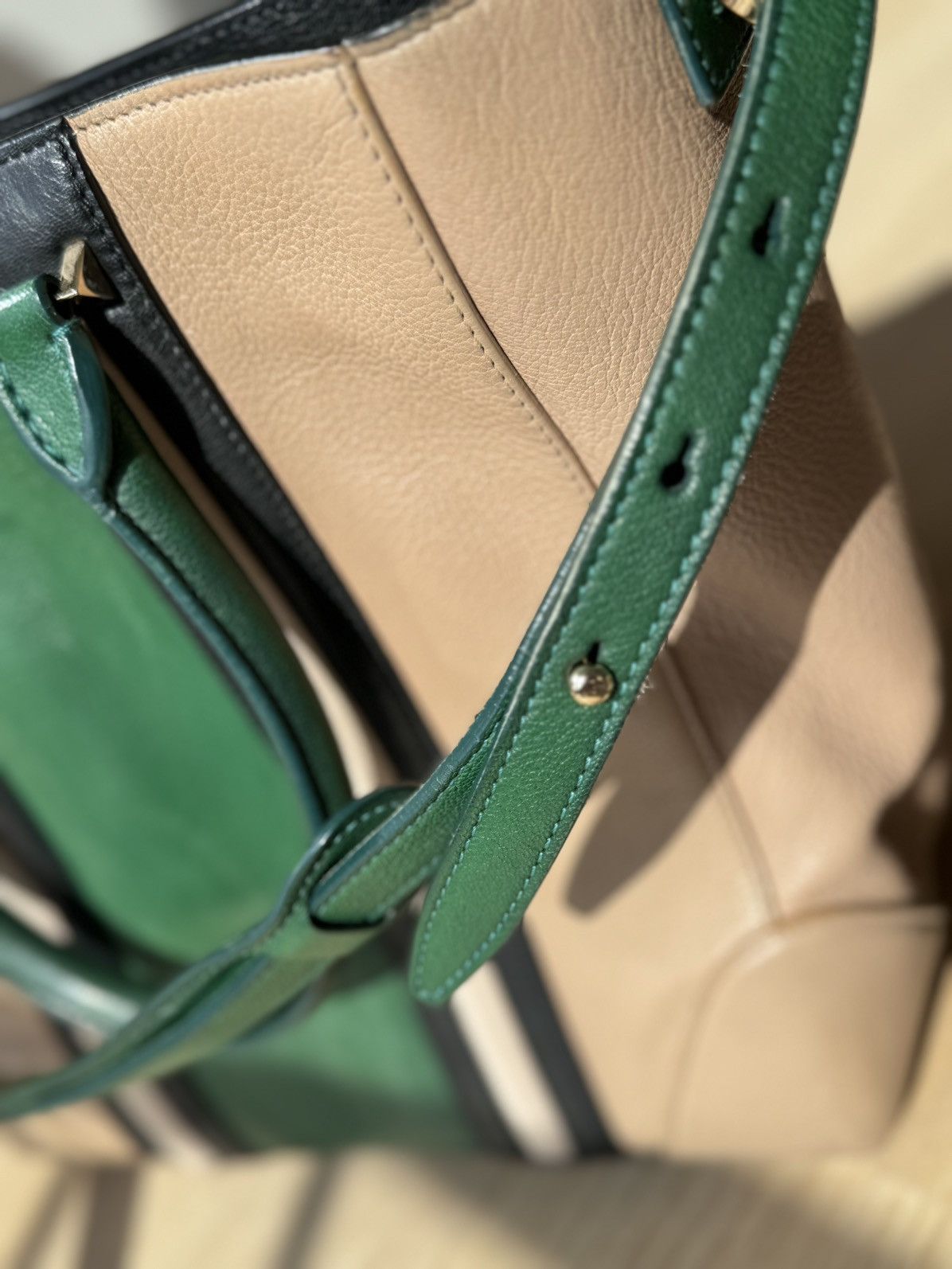 Givenchy Stunning Givenchy shoulder bag like new Size ONE SIZE - 13 Thumbnail