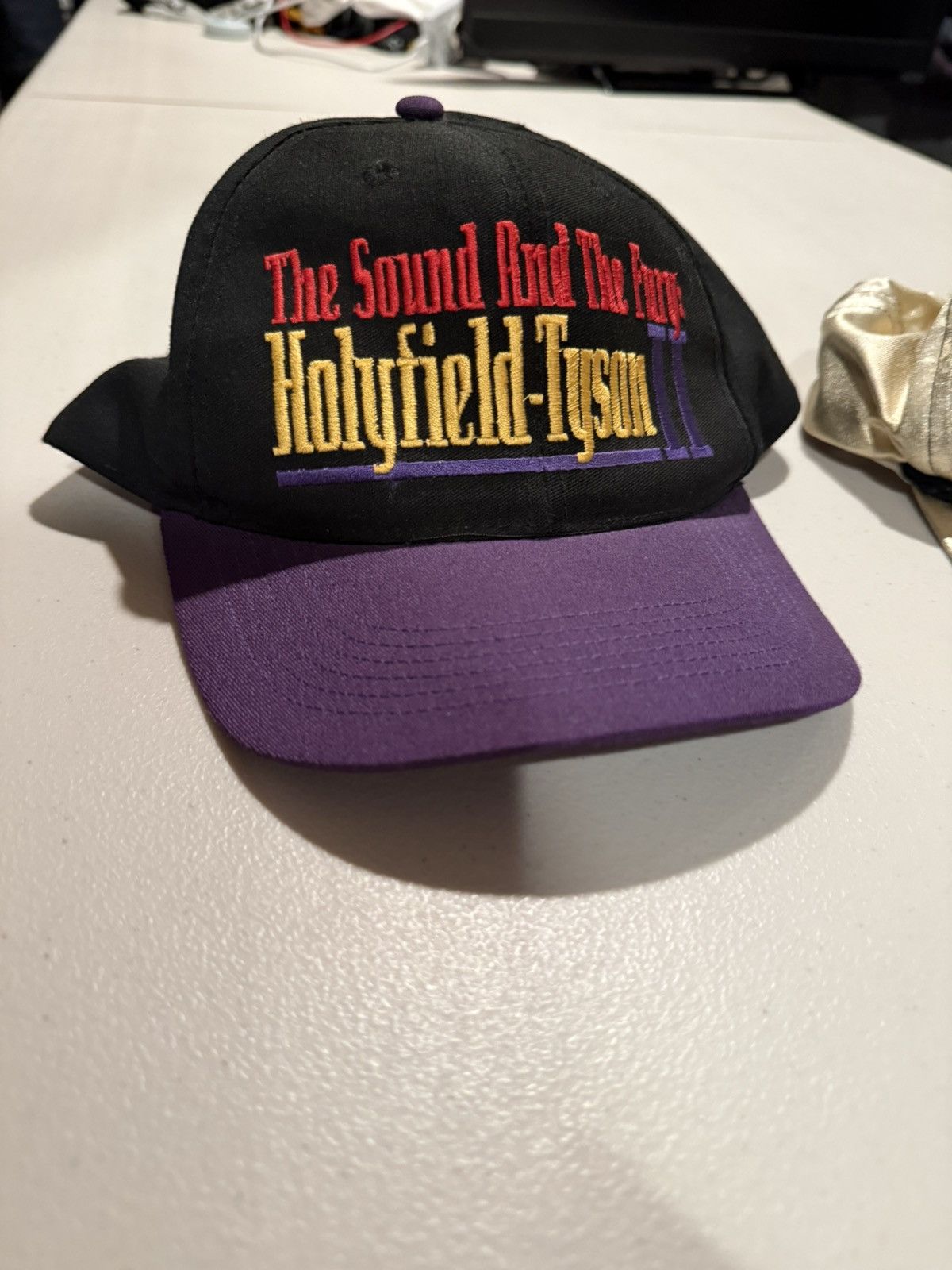 Vintage 1997 holyfield mike tyson 2 the sound of fury ear bite hat Size ONE SIZE - 1 Thumbnail