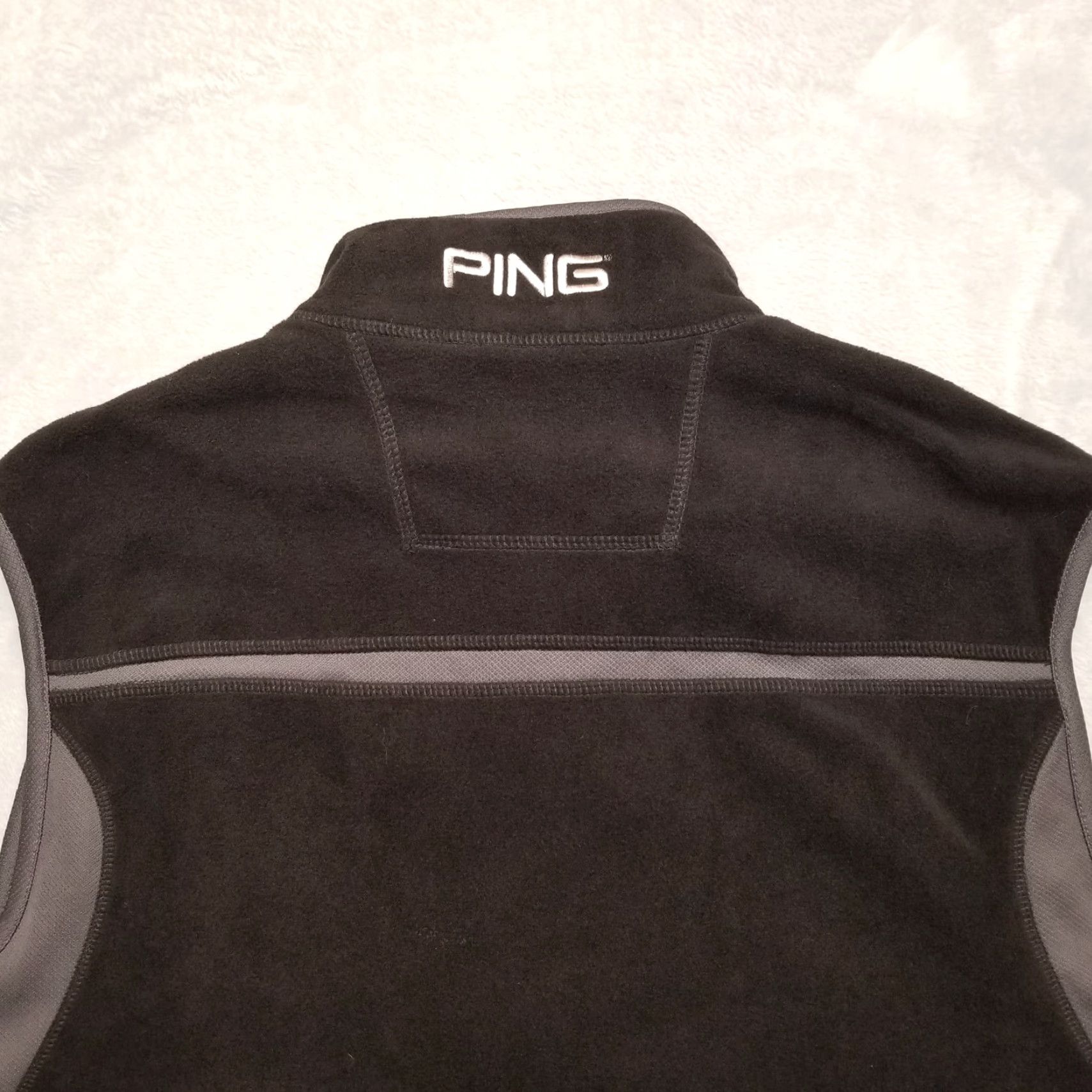 Vintage Ping Vest Mens XL Black Gray Full Zip Performance Fleece Golf Casual Windbreaker Pockets Embroidered Solid - Mens Size US XL / EU 56 / 4 - 7 Thumbnail