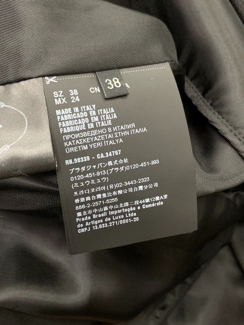 Prada Prada Black wool coat Size XS / US 0-2 / IT 36-38 - 4 Thumbnail