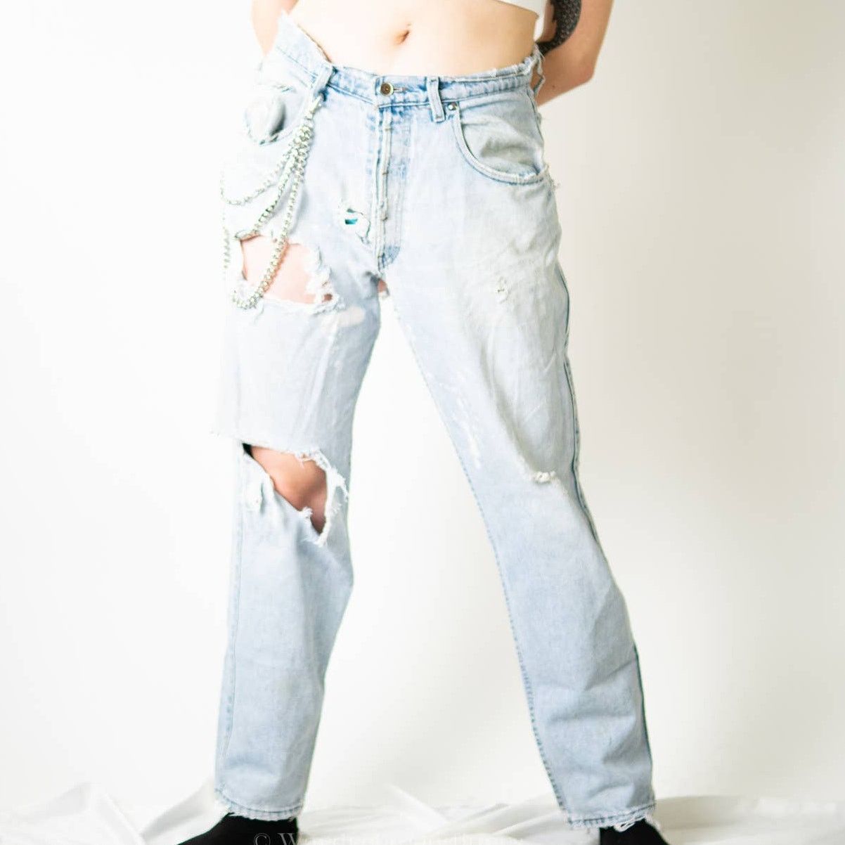 Levi's Vtg90s THRASHED Ripped Distressed Levi Silvertab Baggy Jeans Size 30" / US 8 / IT 44 - 3 Thumbnail