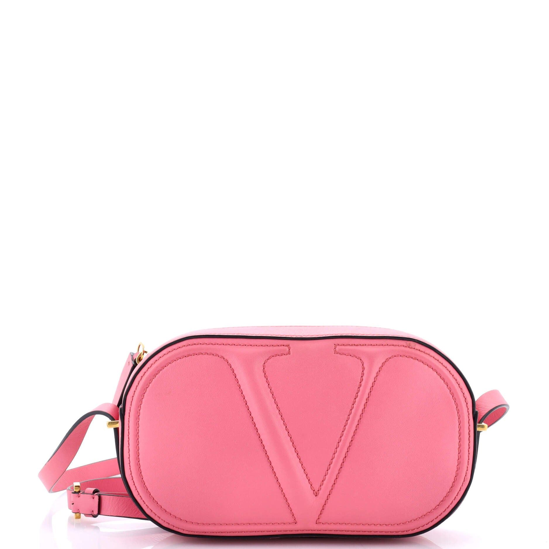VLogo Walk Crossbody Bag