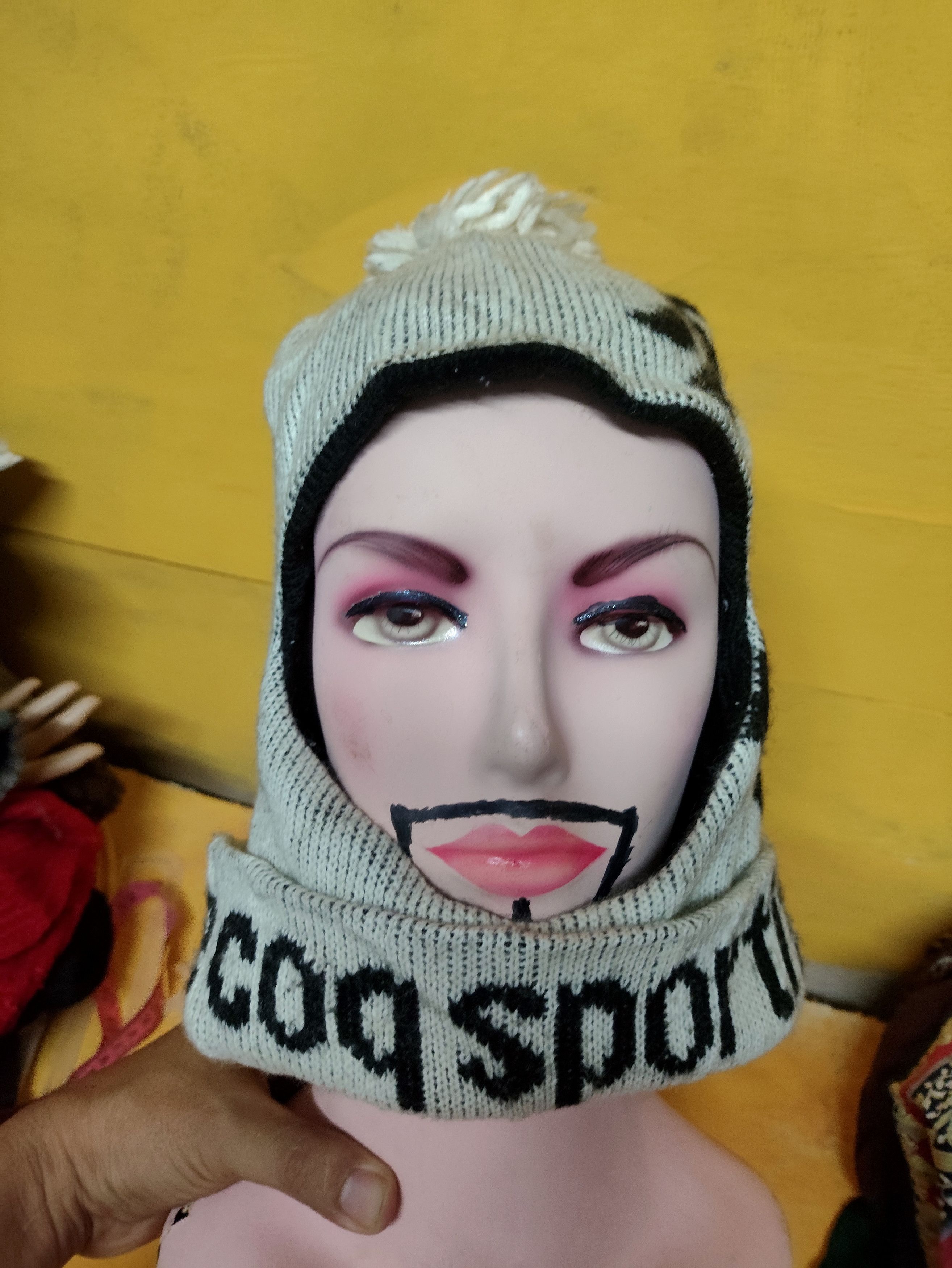 Le Coq Sportif Vintage Le Coq Sportif Beanie Snowcap Hat. Rare item Size ONE SIZE - 9 Thumbnail