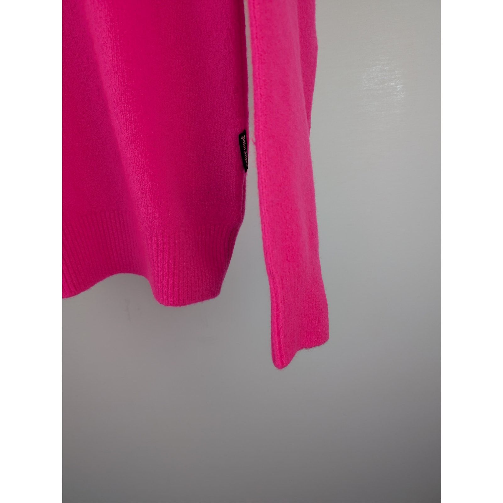 Palm Angels o1rshd1 Basic Logo Sweater in Fuchsia / Black Size US XS / EU 42 / 0 - 6 Thumbnail