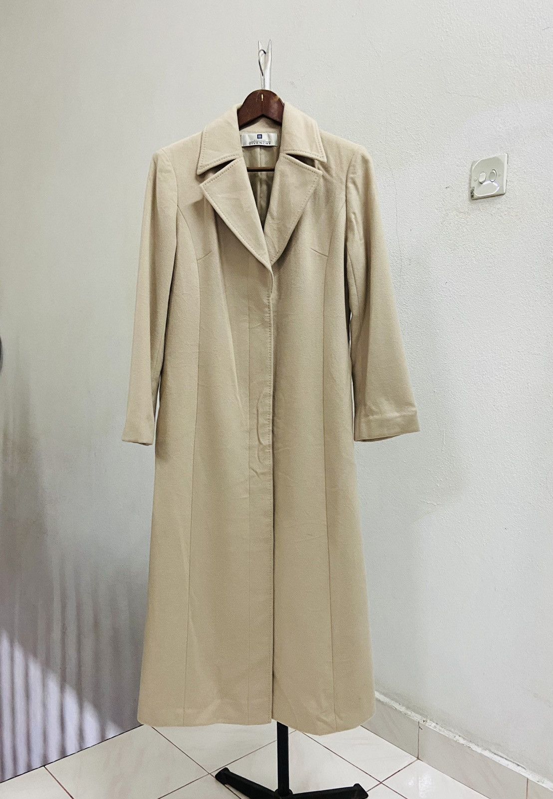 Givenchy GIVENCHY BOUTIQUE CASHMERE TRENCH COAT Size S / US 4 / IT 40 - 1 Thumbnail