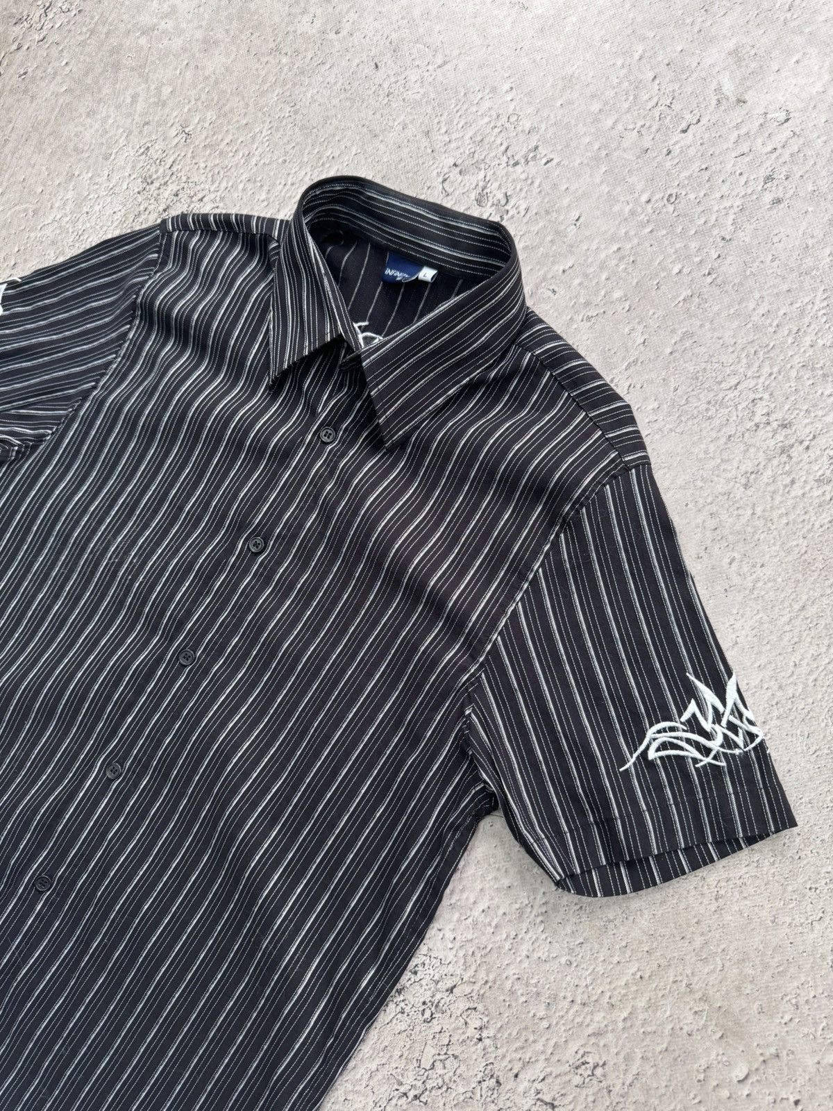 Designer × Diesel Vintage DIESEL TRIBAL T-SHIRT button up japanese HYPE Size US M / EU 48-50 / 2 - 4 Thumbnail