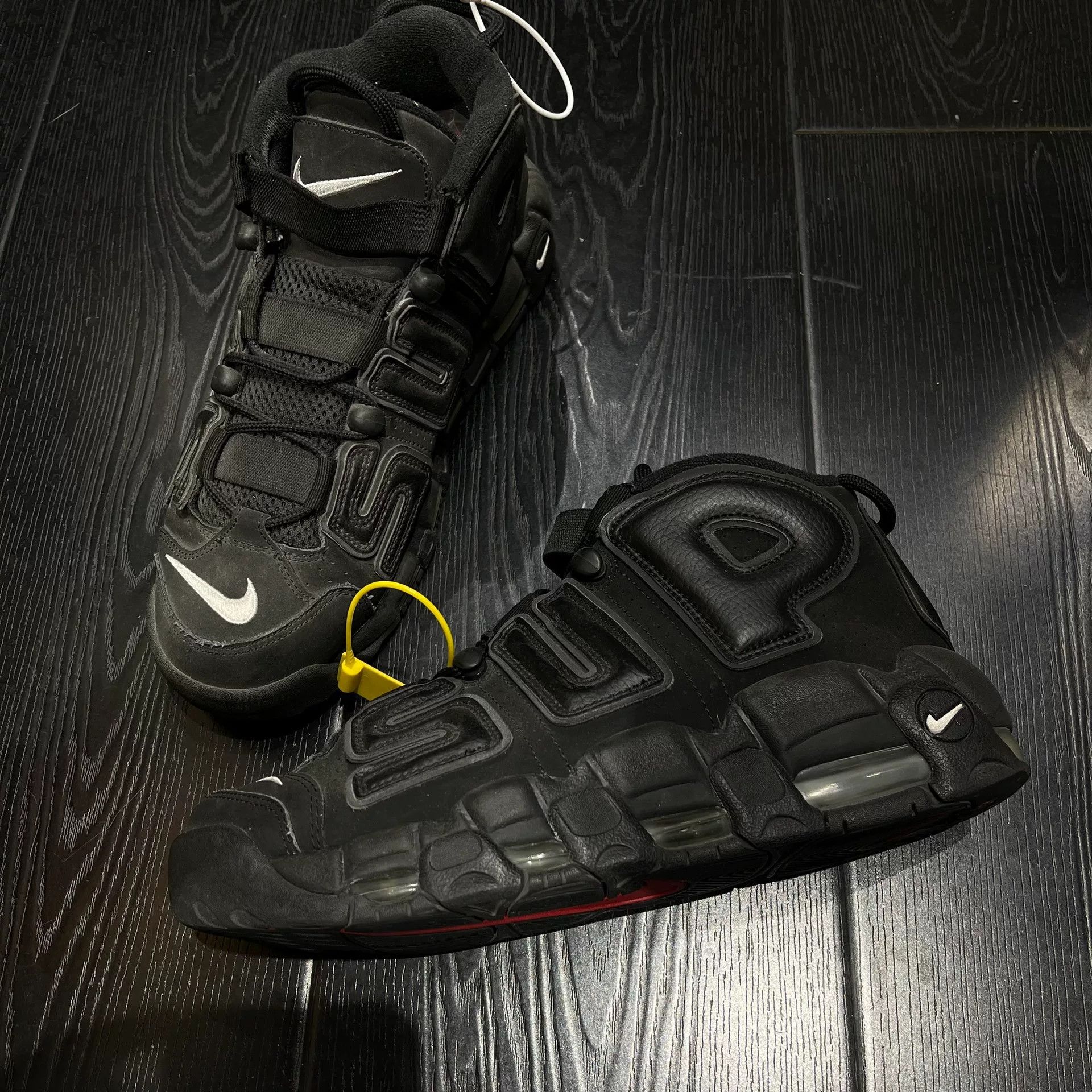 Nike Nike Collab Black Lowtop Sneakers 9.5 Men Size US 9.5 / EU 42-43 - 1 Thumbnail