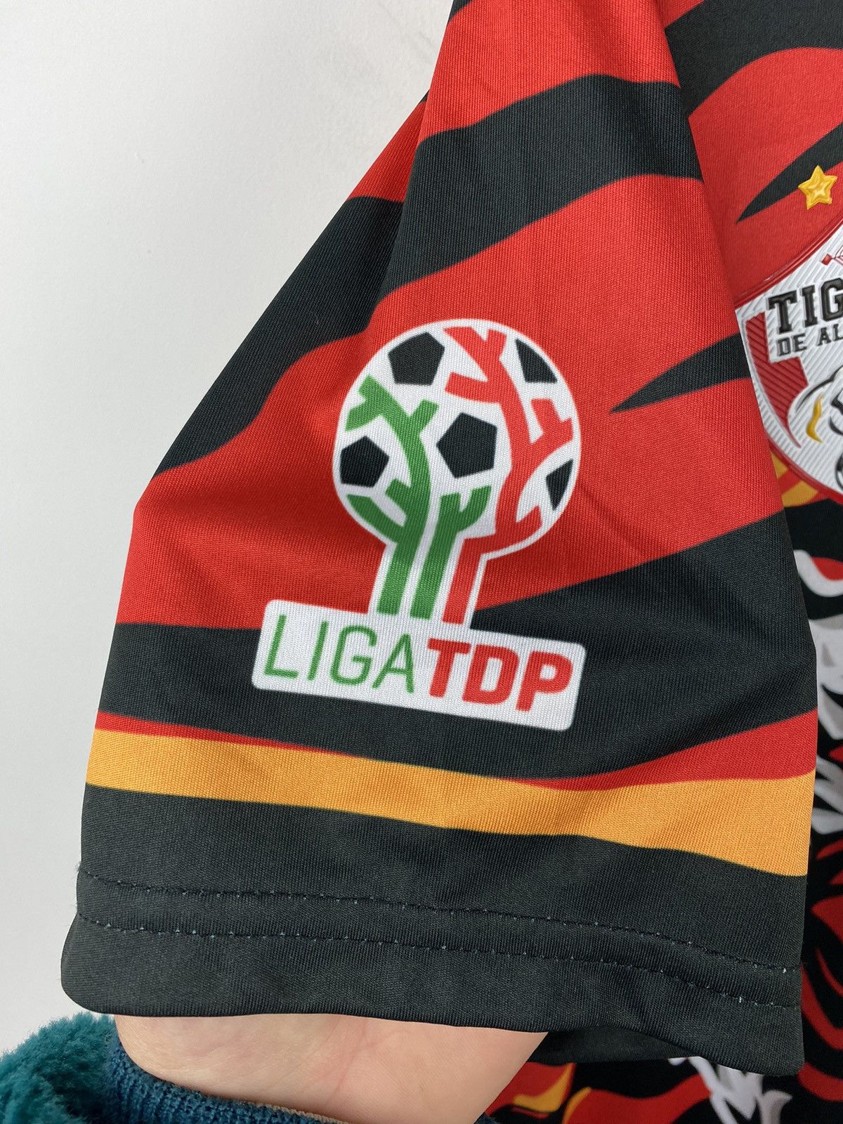Vintage Tigers De Alica Mexico 2022 2023 Dony Jersey PSG Chivas Size US XL / EU 56 / 4 - 6 Thumbnail