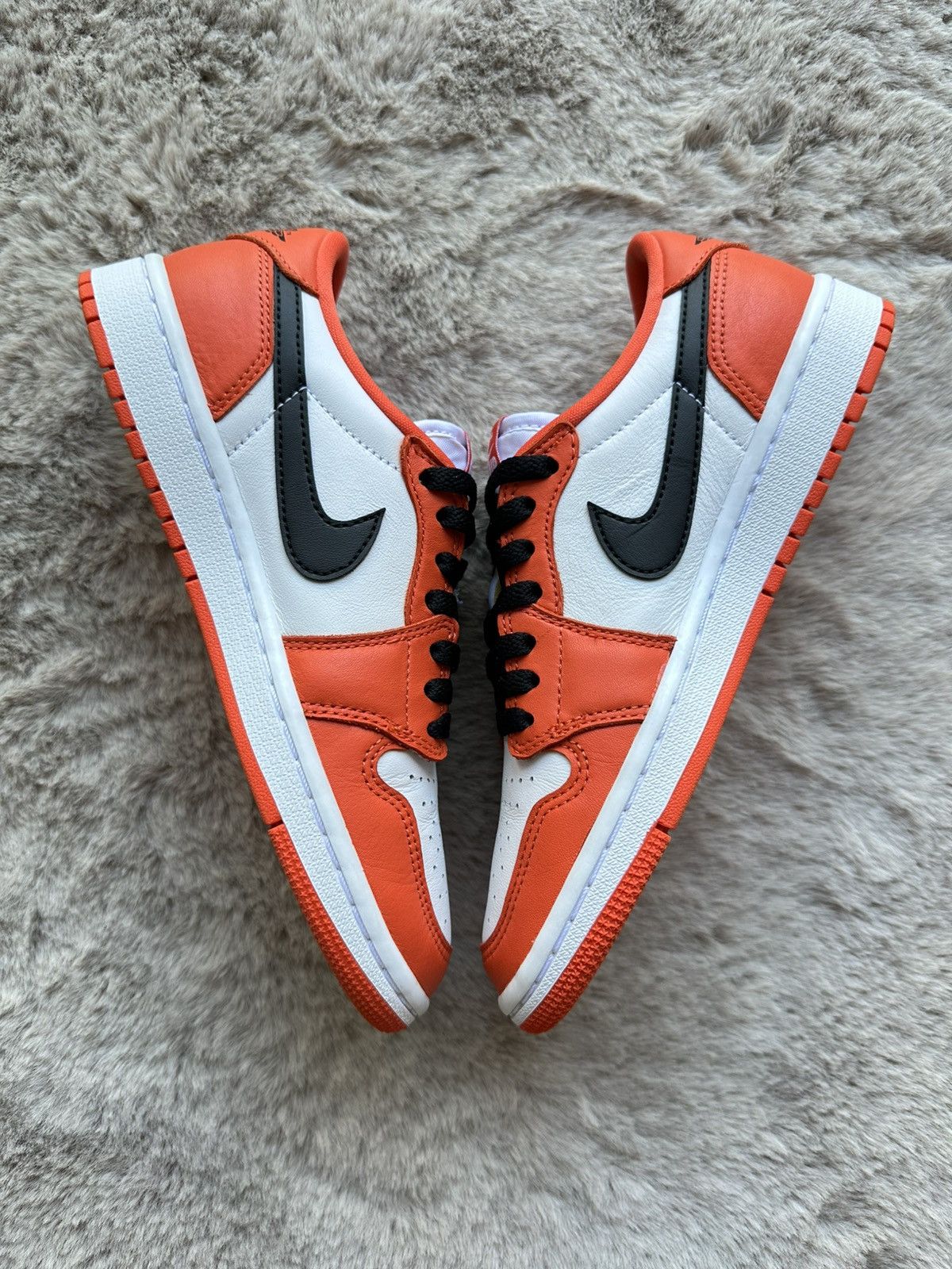 Jordan Brand Nike Air Jordan 1 Retro Low OG Starfish Sneakers 7US Size US 7 / IT 37 - 4 Thumbnail