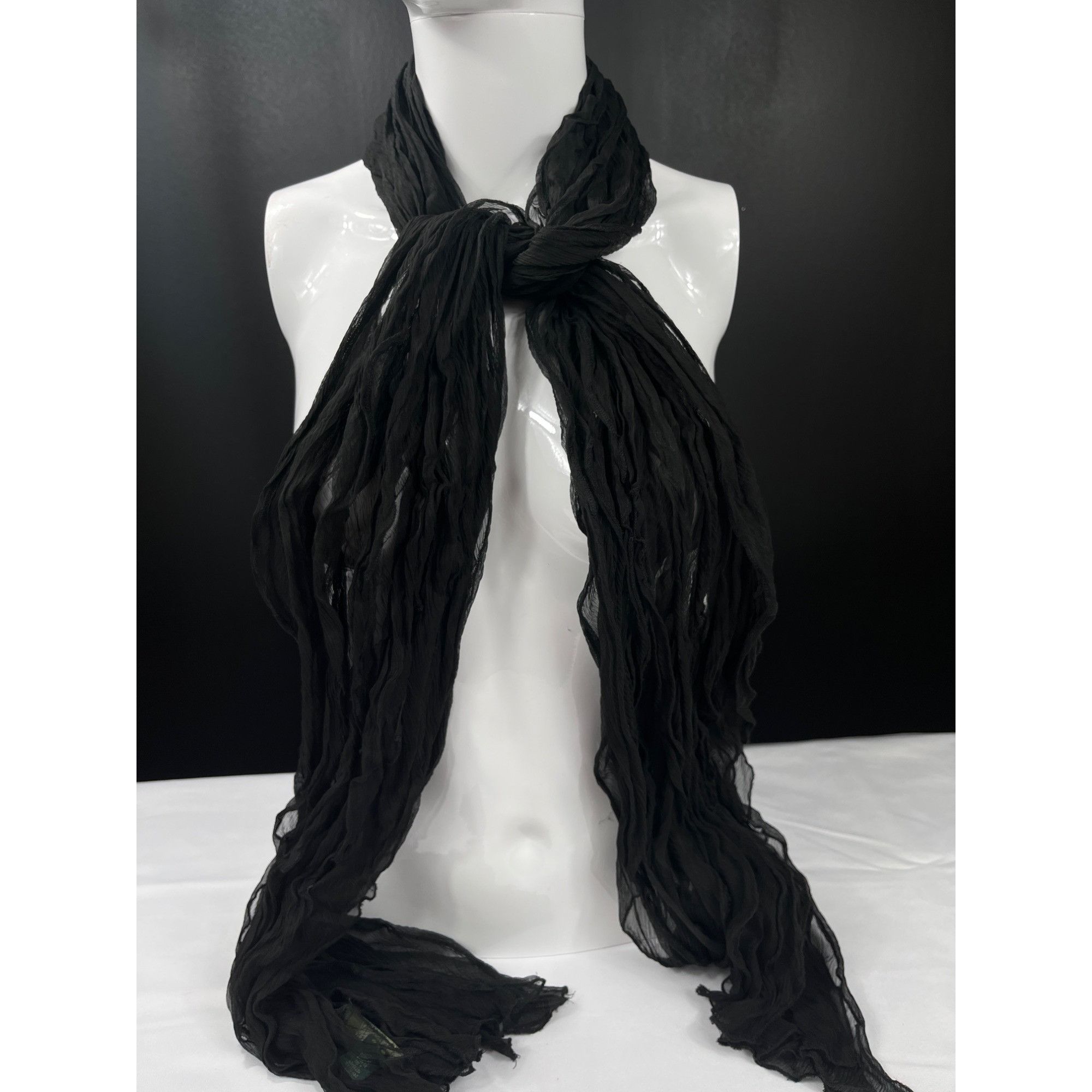 Lauren Ralph Lauren Lauren Ralph Lauren Black Crinkle Viscose Scarf SKU 7394 Size ONE SIZE - 1 Thumbnail