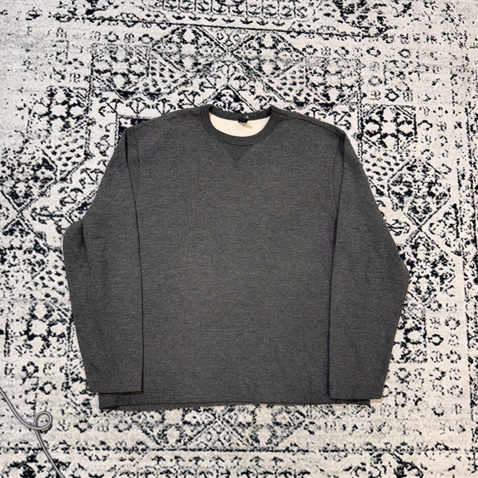 Gap × Vintage Vintage Gap Unisex Gray Cotton Crewneck Size XL Essentia Size US XL / EU 56 / 4 - 1 Thumbnail