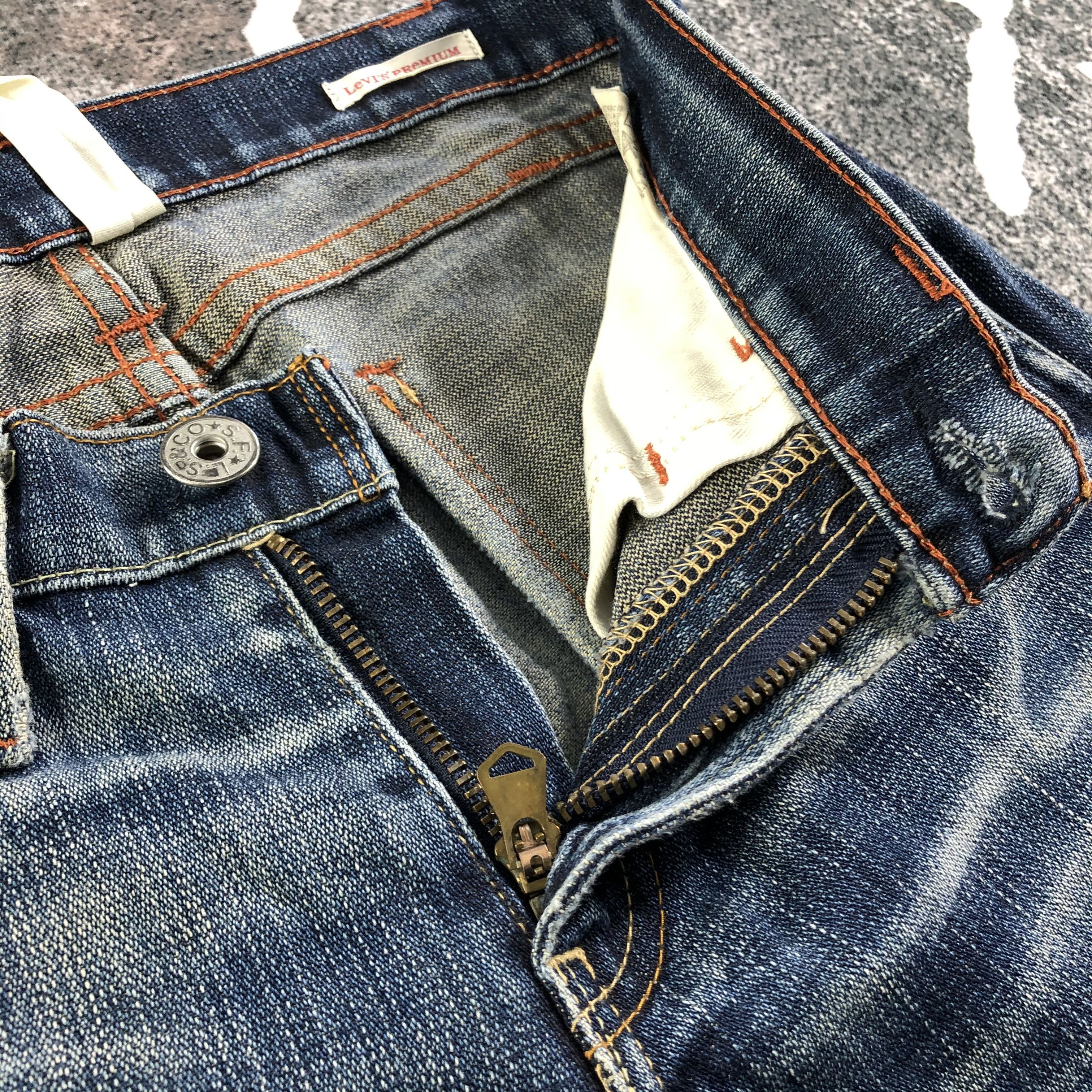 Levi's Vintage Levis 606 Jeans Faded Blue Denim KJ2297 Size US 29 - 8 Thumbnail