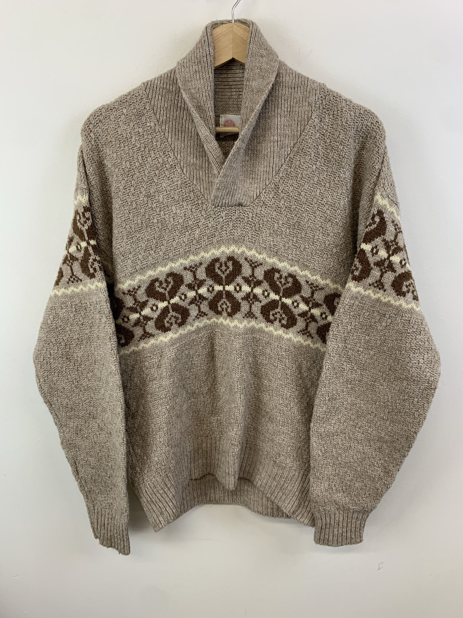 Vintage Vintage 90s Heart Band Cowlneck Tan Knit Sweater Size S Size US S / EU 44-46 / 1 - 1 Thumbnail