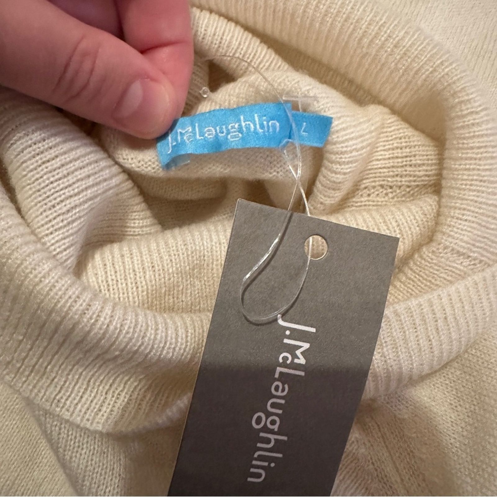 J.McLaughlin J. McLaughlin 100% Cashmere Cream Turtleneck Sweater Sz L Size L / US 10 / IT 46 - 5 Thumbnail