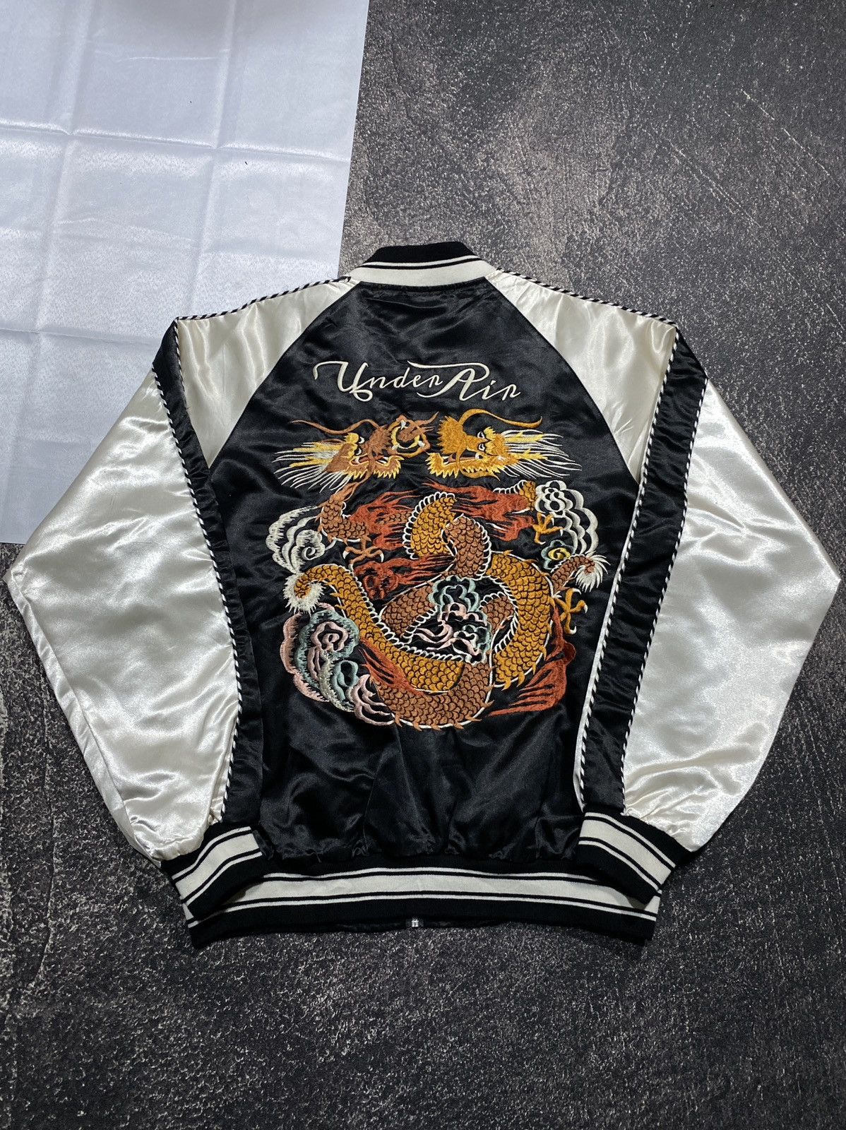 Other Varsity Sukajan Under Air Dragon Size US S / EU 44-46 / 1 - 1 Thumbnail