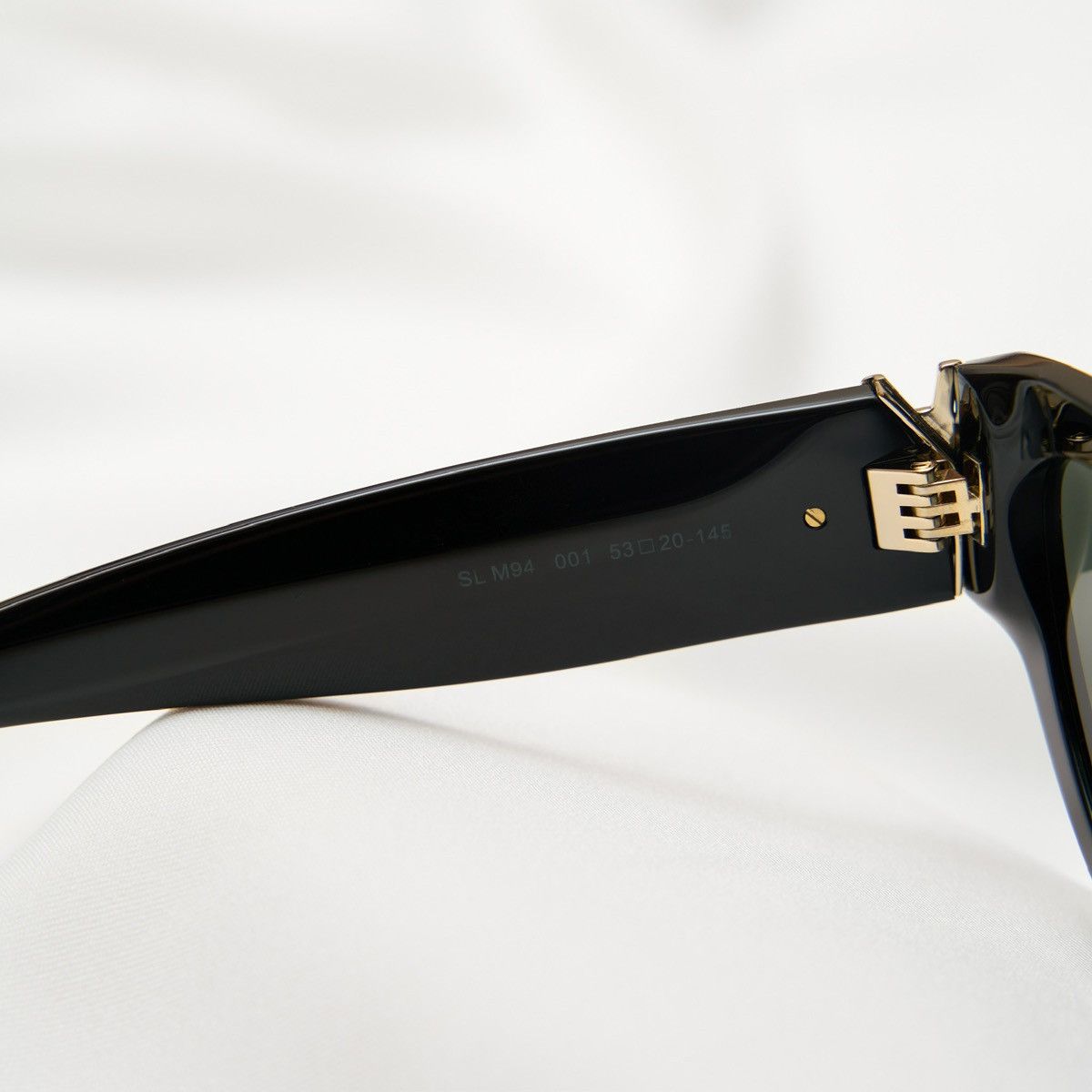 Saint Laurent Paris SAINT LAURENT SL M94 001 SUNGLASSES Size ONE SIZE - 5 Thumbnail