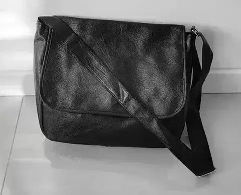 VIBE Fashion 90s pu leather crossbody messenger bag vintage Size ONE SIZE - 3 Thumbnail