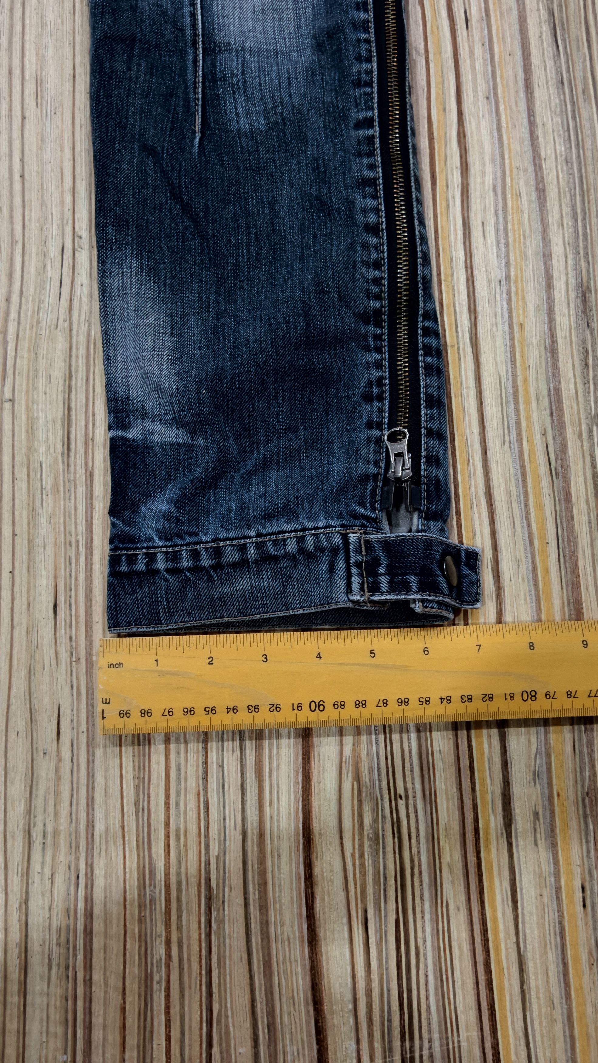 PPFM Beautiful PPFM bondage jeans Size US 33 - 10 Thumbnail