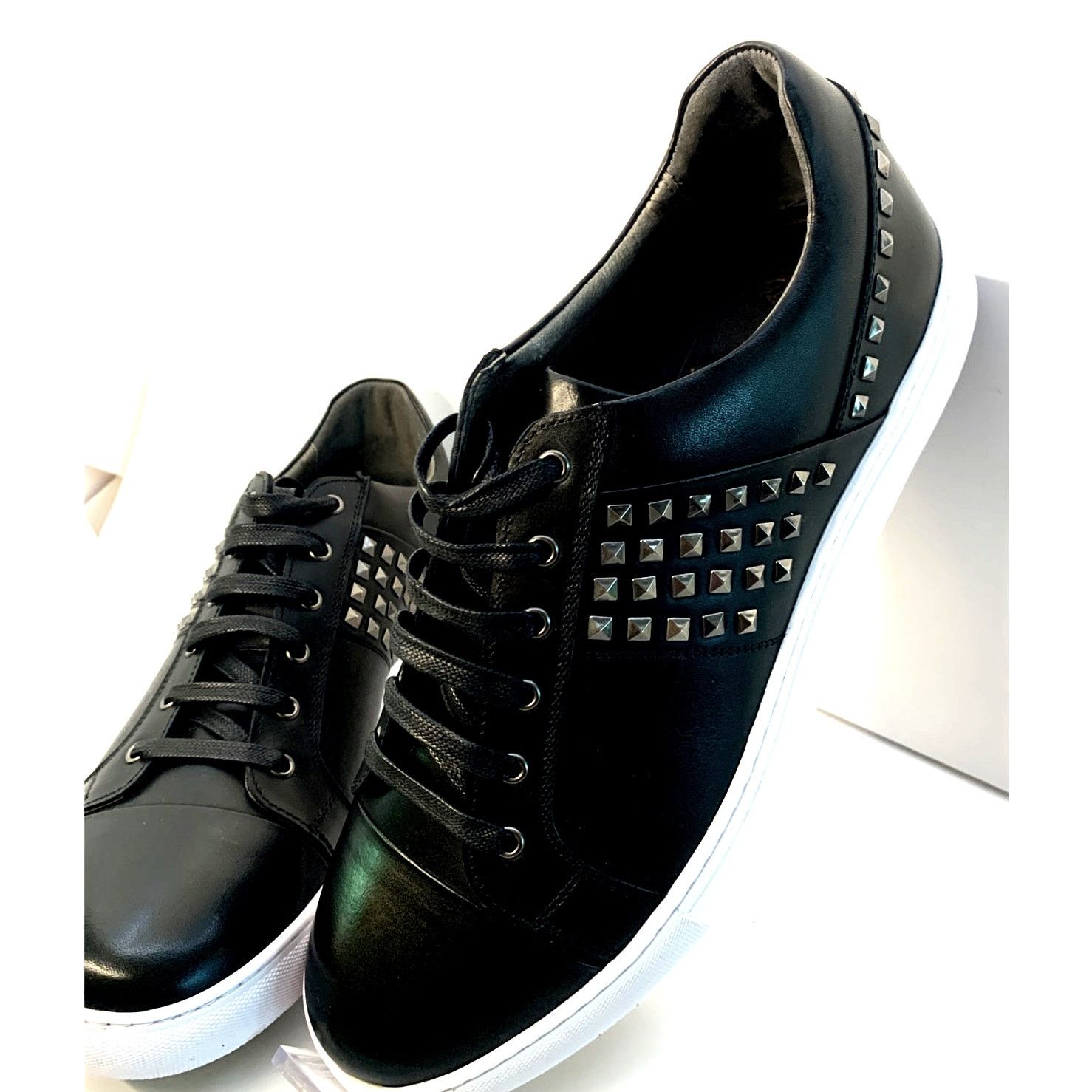 Robert Graham Robert Graham Studded Black Leather Sneakers | Sz 9 | NIB Size US 9 / EU 42 - 5 Thumbnail