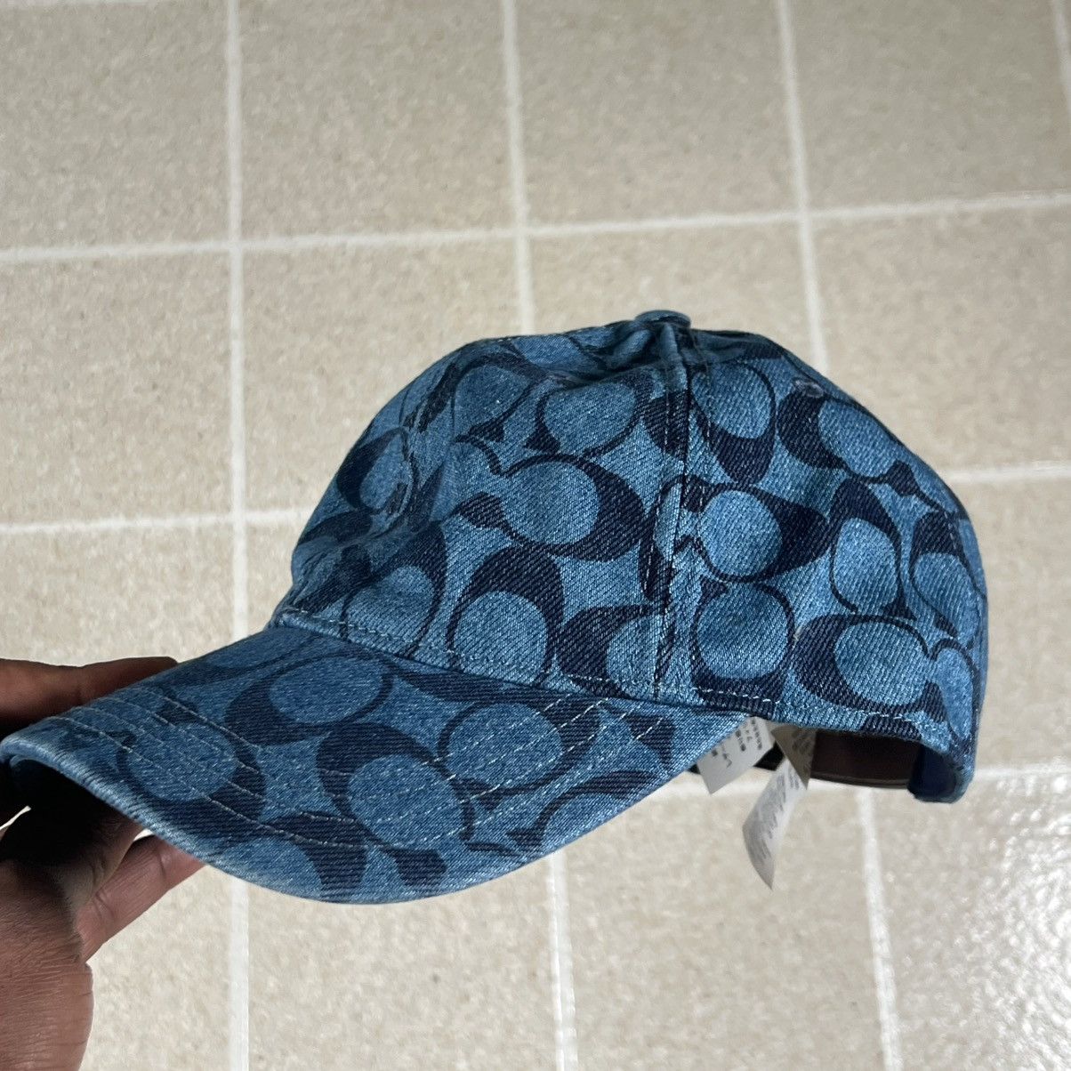 Coach COACH ALLOVER SIGNATURE LOGO JACQUARD BASEBALL CAP HAT Denim Size ONE SIZE - 3 Thumbnail