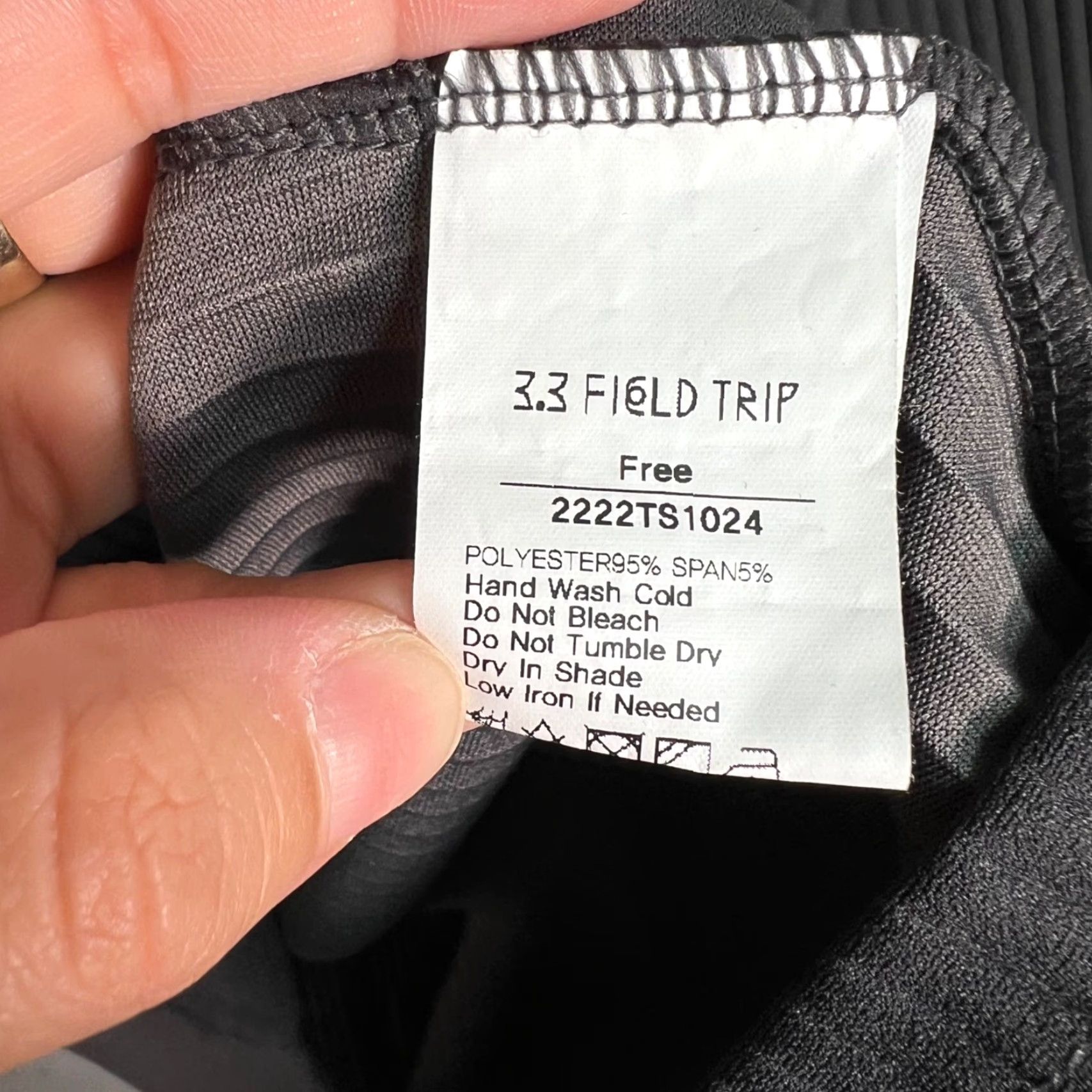 Vintage VINTAGE 3.3 Field Trip T-Shirt Dark Gray One Size Women Crew Neck Short Sleeve Polyester/Spandex Oversized Shirt Size ONE SIZE - 4 Thumbnail