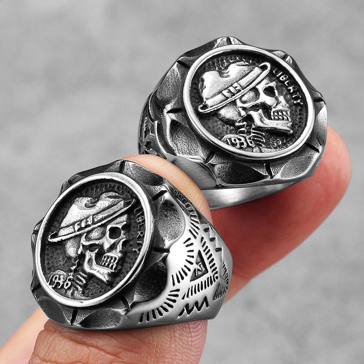 Vintage Retro Stylish Skull Men Ring Size ONE SIZE - 4 Thumbnail