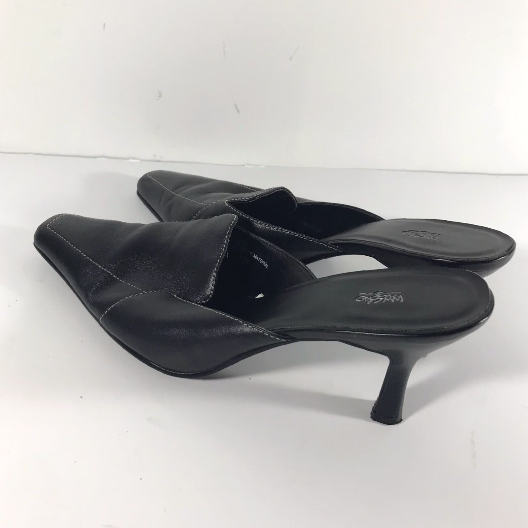 Mossimo VINTAGE Mossimo Black Leather Mules Women’s Size 8.5 High Heel Slip On Casual Stylish Size US 8.5 / IT 38.5 - 5 Thumbnail