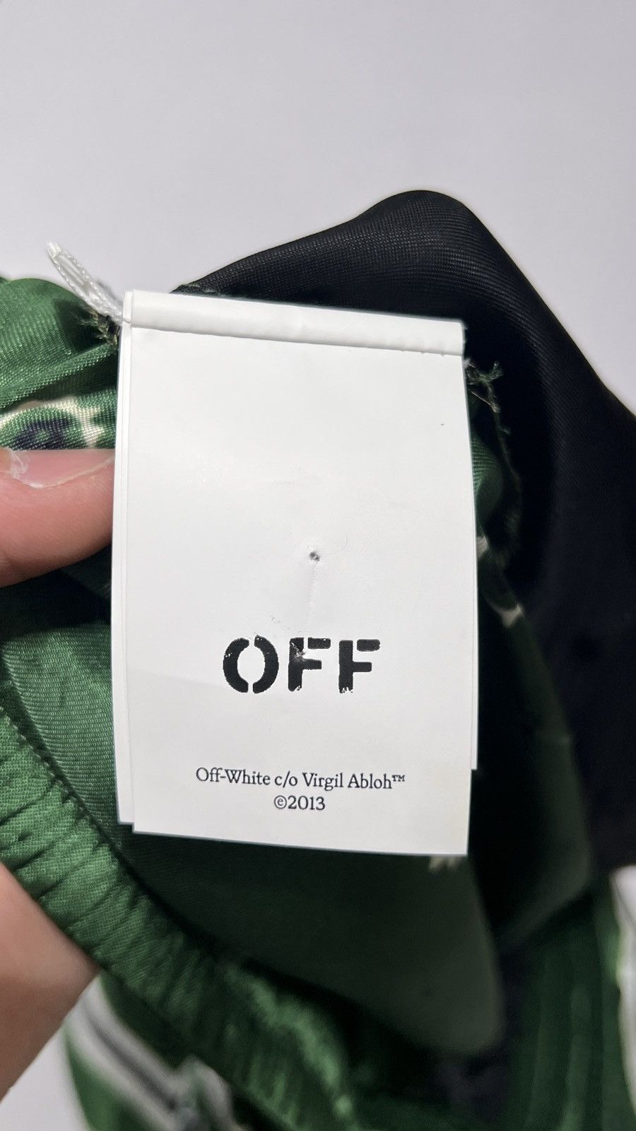 Off-White Off-White Bandana Shorts Size US 30 / EU 46 - 6 Thumbnail