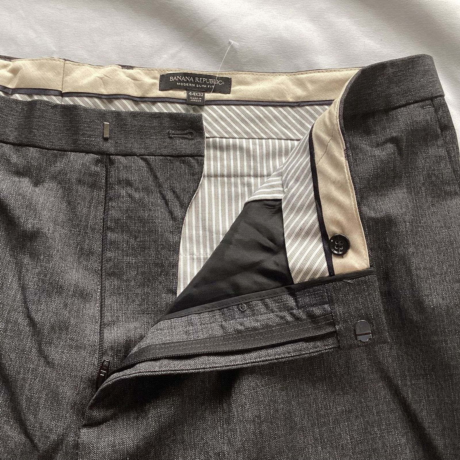 Banana Republic MODERN SLIM-FIT DARK GREY DRESS PANT, 44x32 Size US 44 / EU 60 - 5 Thumbnail