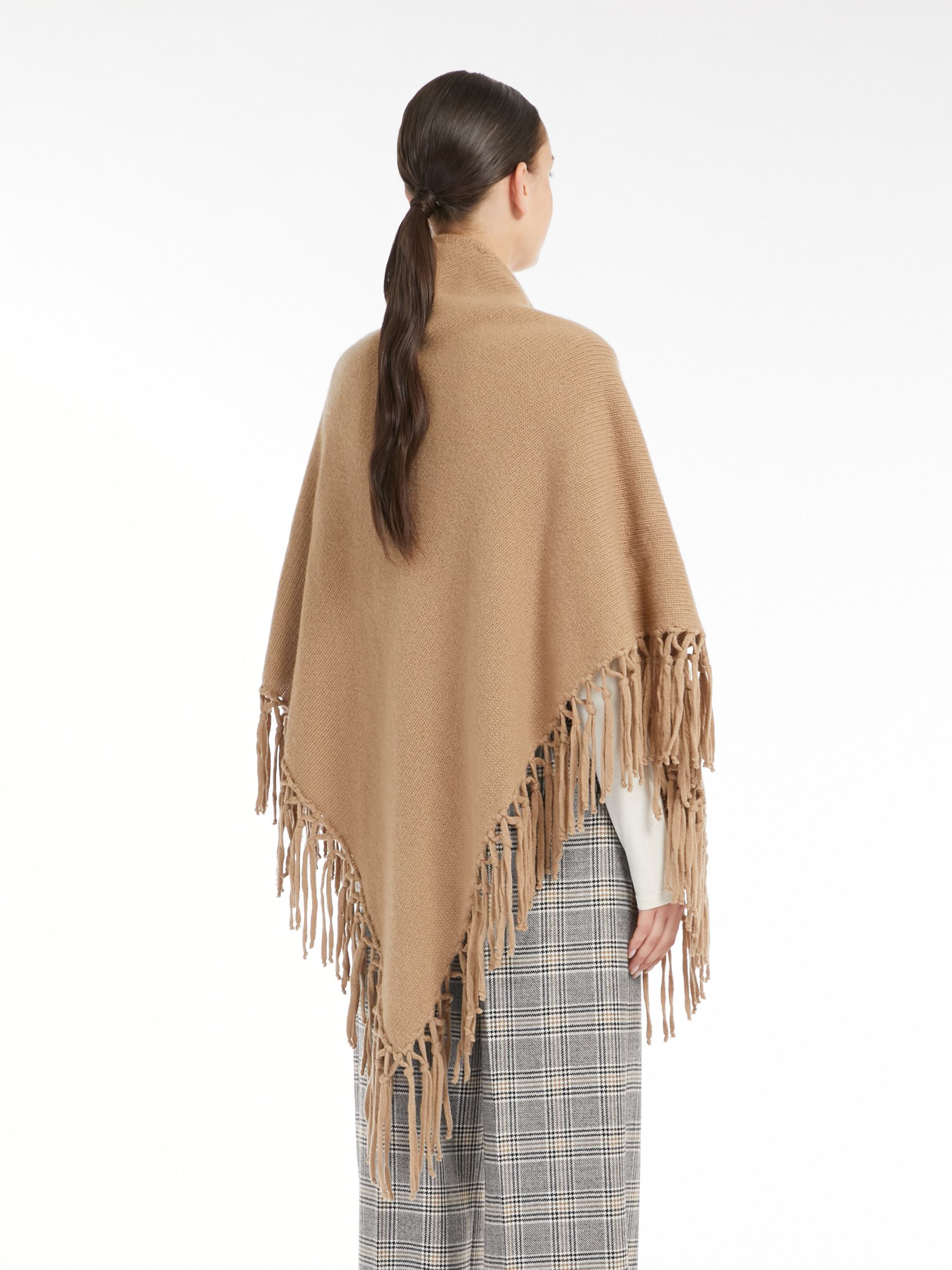Vintage × Weekend Max Mara Weekend Max Mara Scarf Wool Size ONE SIZE - 1 Thumbnail