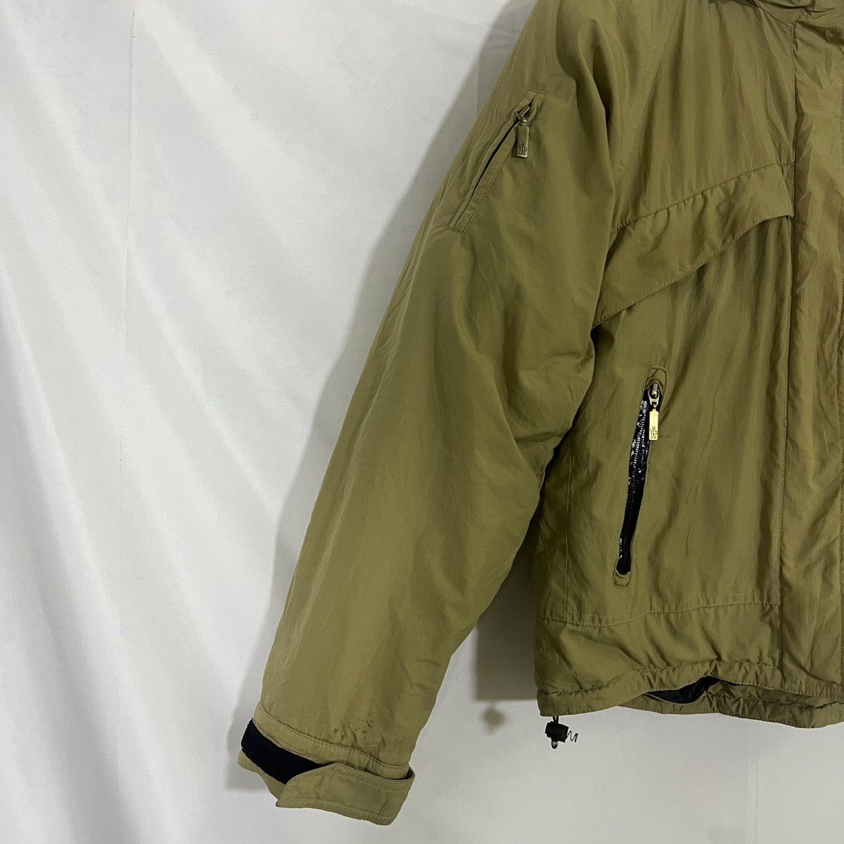 Moncler VINTAGE MONCLER GORPCORE JACKET Size US S / EU 44-46 / 1 - 2 Thumbnail