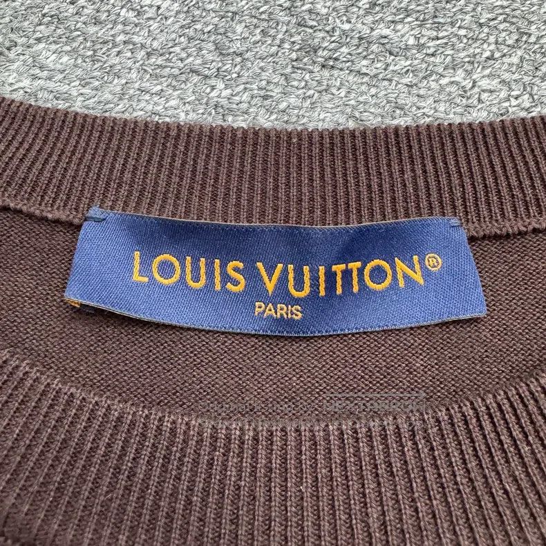 Louis Vuitton Louis Vuitton Hard case pattern knit short sleeve Size US M / EU 48-50 / 2 - 2 Thumbnail