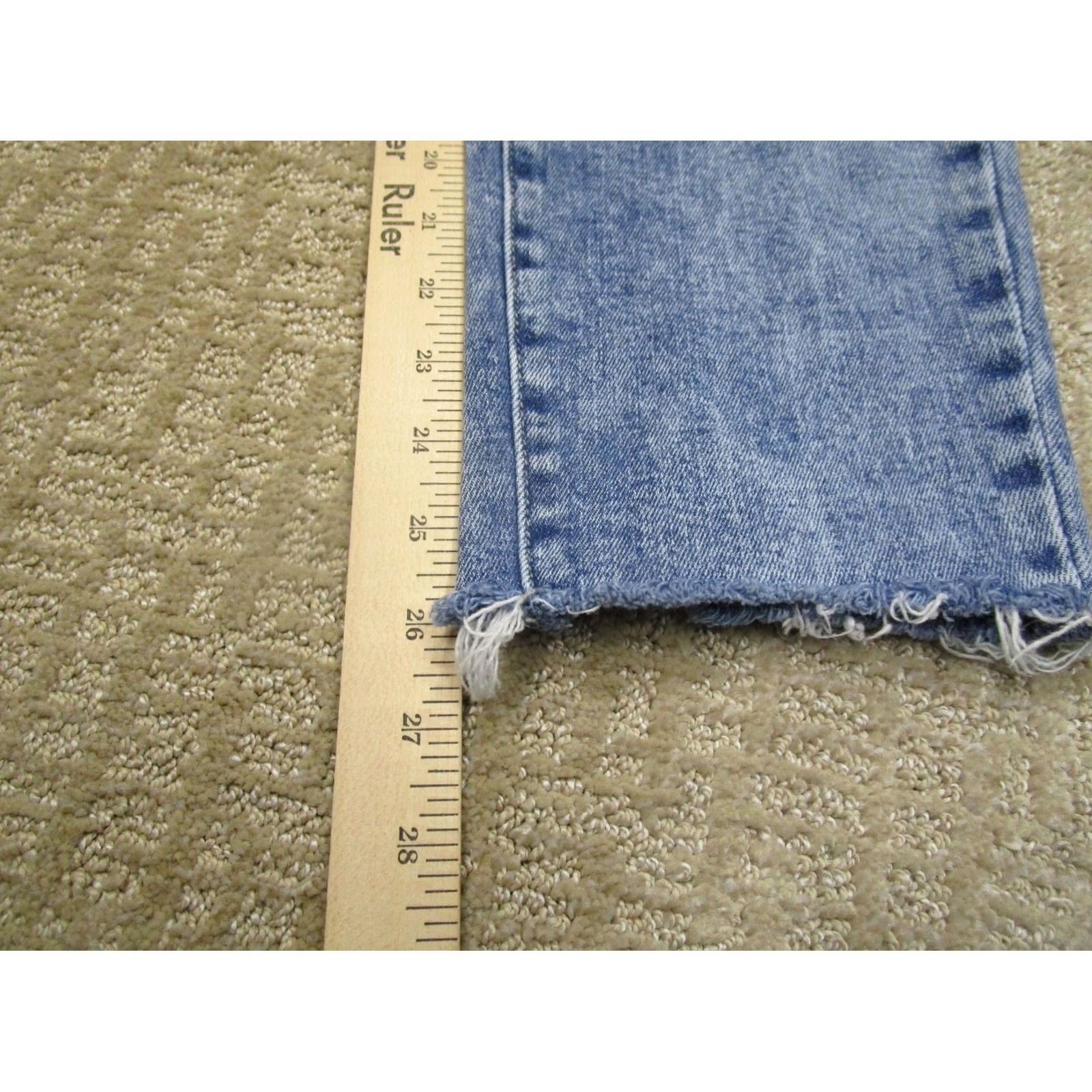 Vintage Risen Jeans Women 26 Blue Straight Cropped Mid Rise Acid Wash Frayed Hem Denim Pants Size 26" / US 2 / IT 38 - 7 Thumbnail