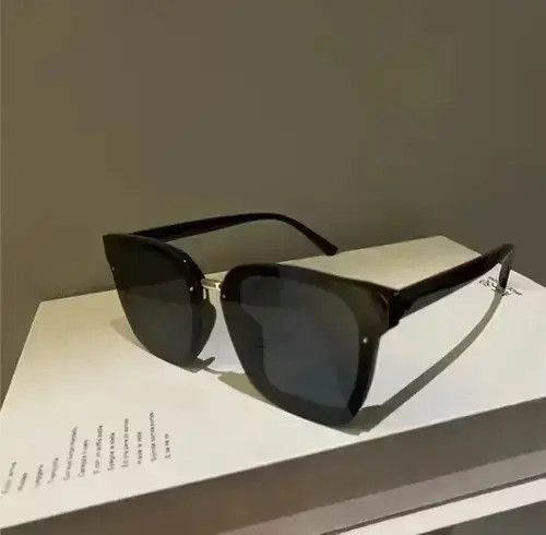 Other Vintage square frame sunglasses Size ONE SIZE - 4 Thumbnail