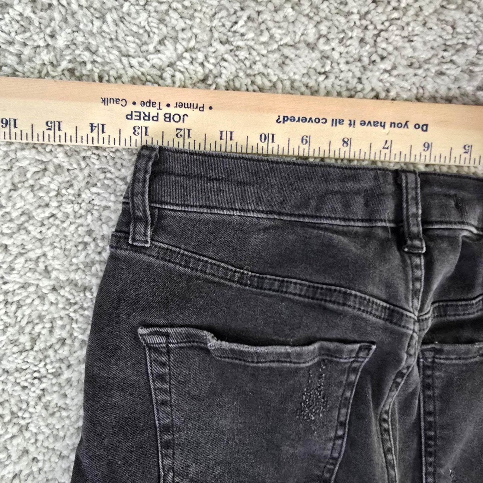 Free People Free People 26 x 26 Black wash Ripped Cuffed Skinny Jeans Size 26" / US 2 / IT 38 - 8 Thumbnail