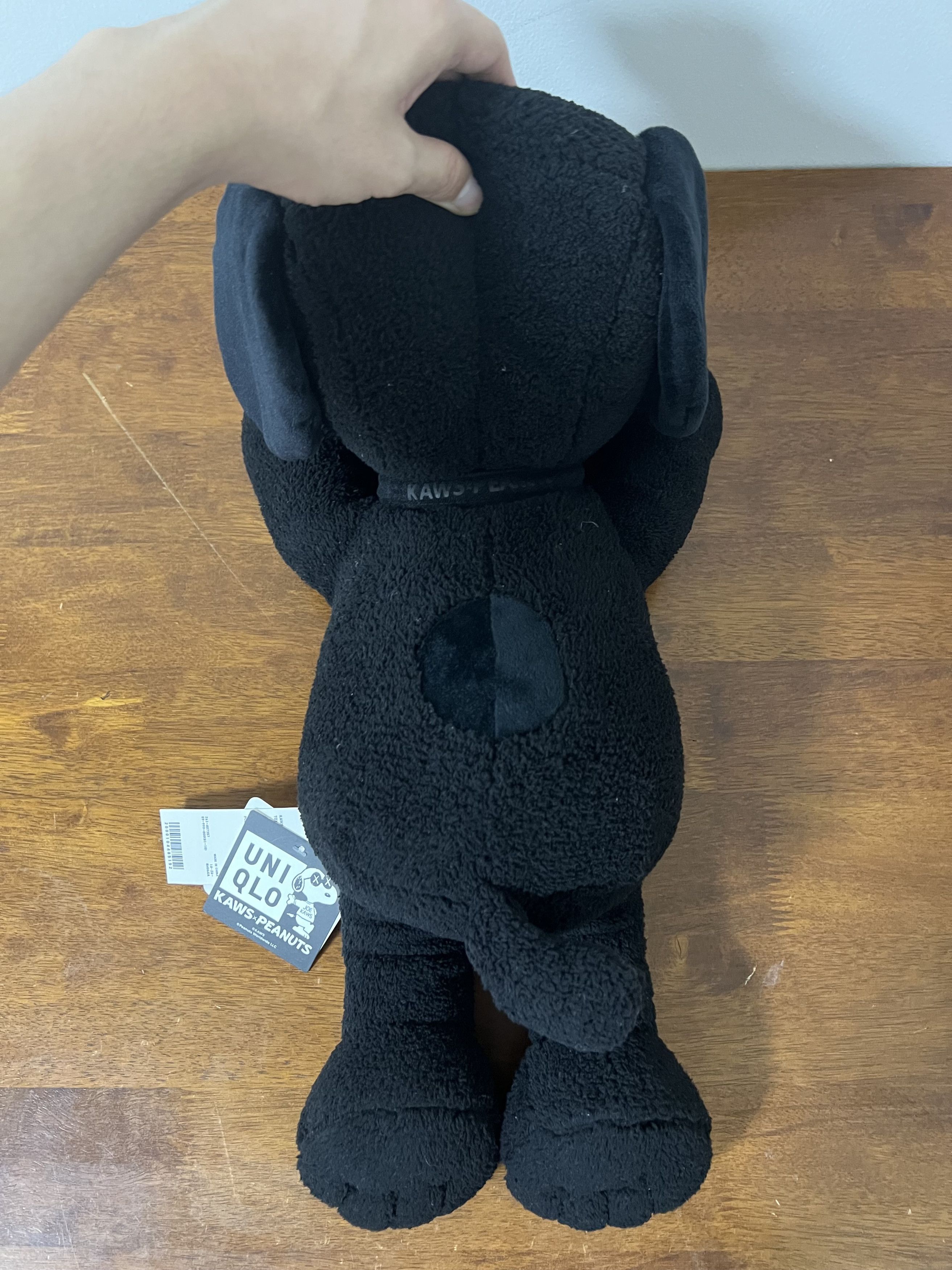 Kaws × Peanuts × Uniqlo 💚 Kaws x Uniqlo x Peanuts Large Black Plushie NEW Size ONE SIZE - 4 Thumbnail
