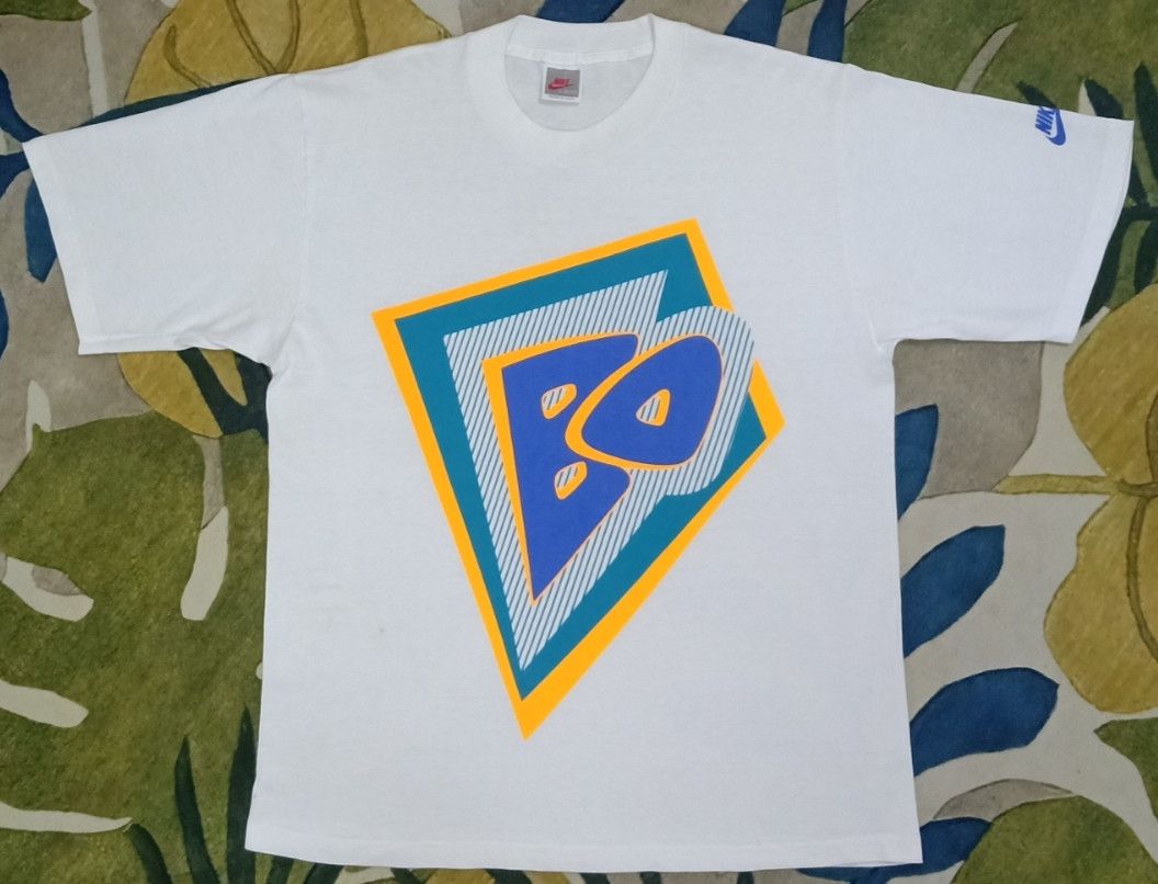 Nike × Vintage Vintage 90s NIKE Bo Jackson T-shirt Size US M / EU 48-50 / 2 - 4 Thumbnail