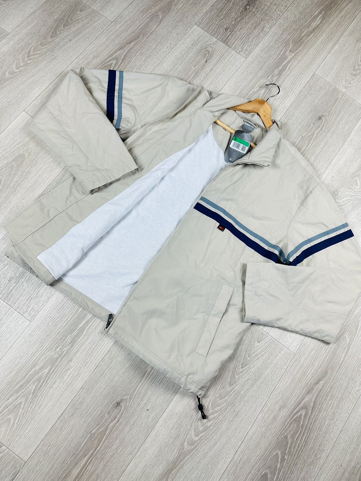 Nike × Vintage Vintage Nike New Windbreaker Jacket 90’s Y2K Size US XL / EU 56 / 4 - 10 Thumbnail