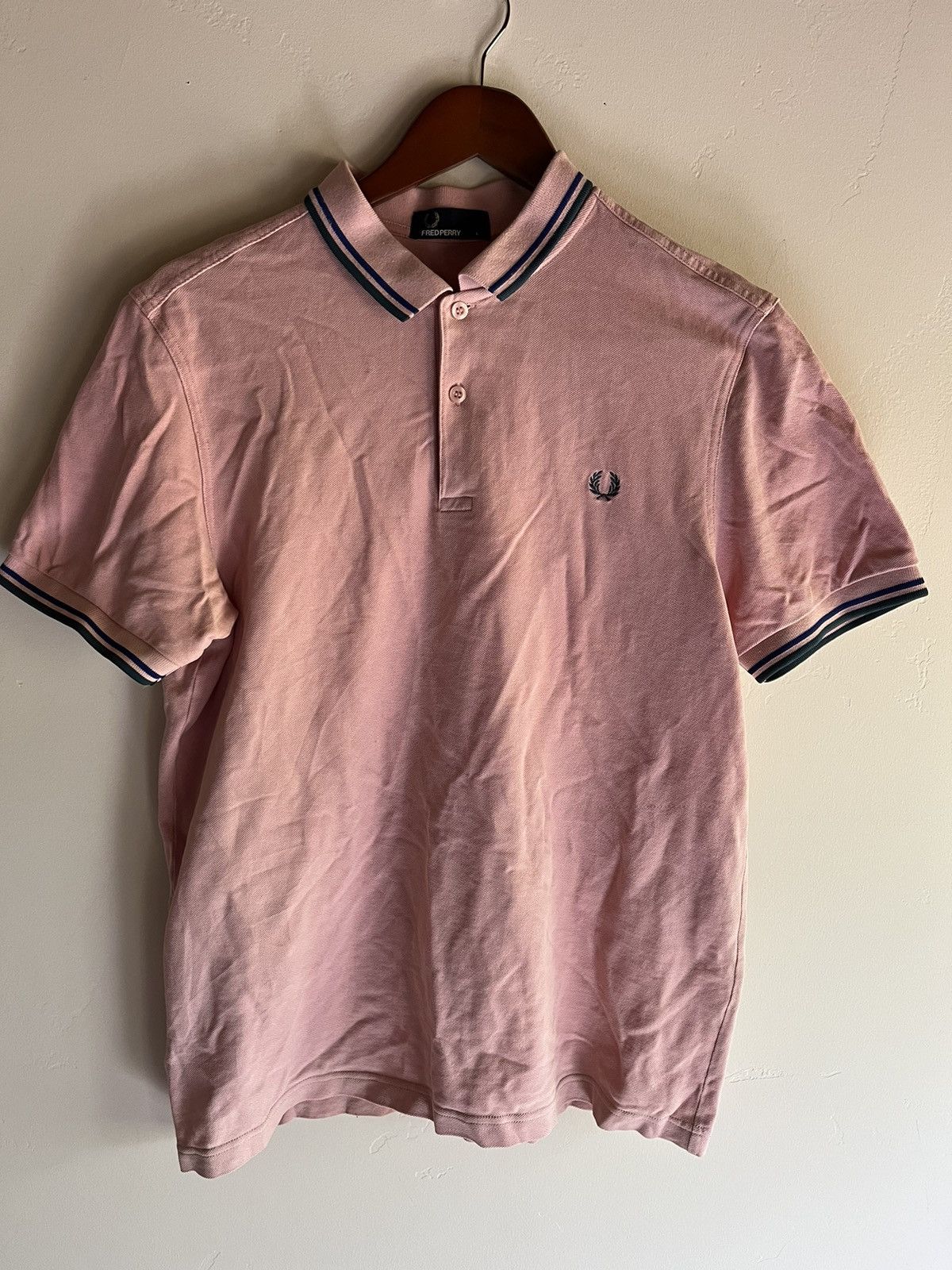 Fred Perry Fred Perry polo pink/blue/green size L (fits medium) Size US M / EU 48-50 / 2 - 1 Thumbnail