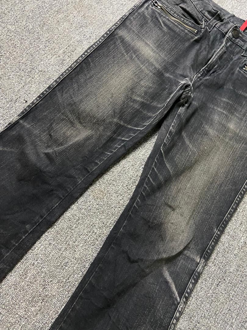 Uniqlo Uniqlo J Distressed Jeans (186) Size US 32 / EU 48 - 8 Thumbnail