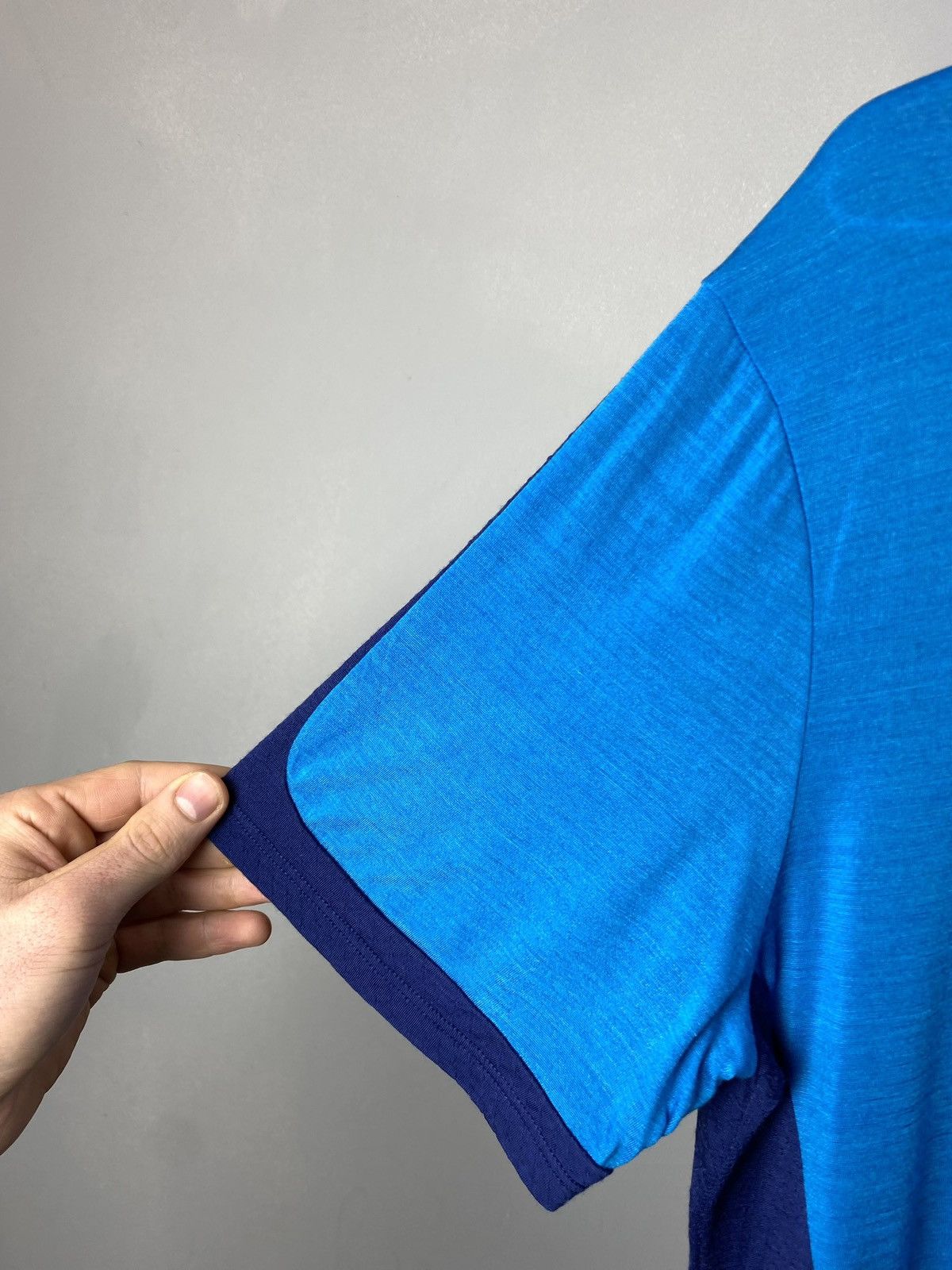 Icebreaker Ice Breaker T Shirt Gorpcore Outdoor Life Salomon Arcteryx Size US M / EU 48-50 / 2 - 6 Thumbnail