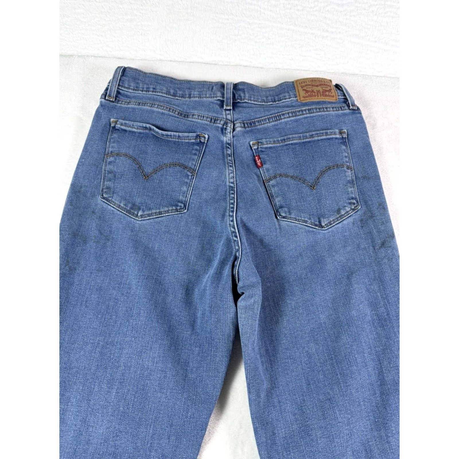 Levi's Levi's Jeans Women's 31x32 Blue Denim Distressed 724 High Rise Straight 5-Pocket Denim Jeans Woman Blue Size 24" / US 00 / IT 34 - 7 Thumbnail