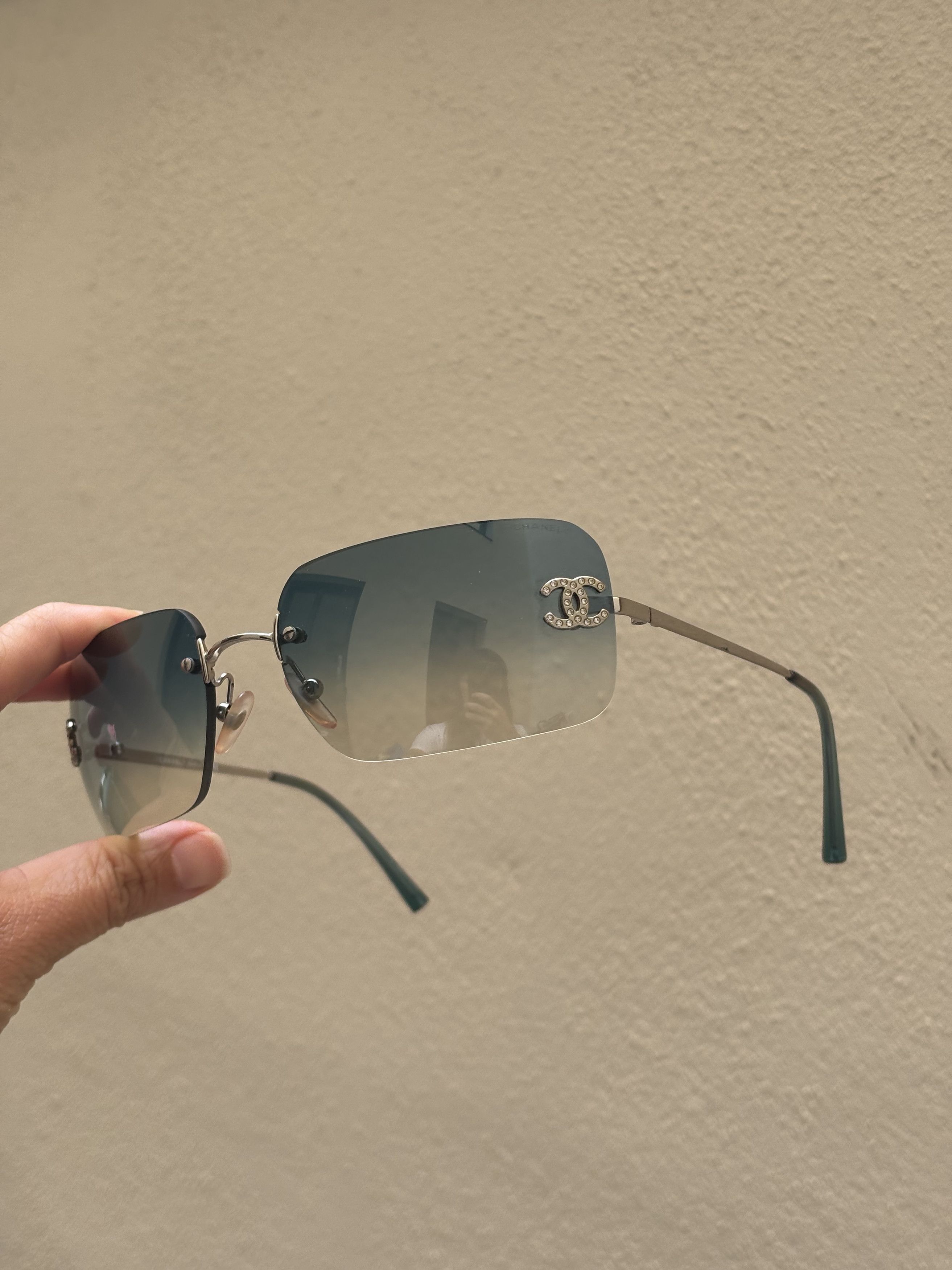 Chanel Chanel Sunglasses 4017-D Rhinestone CC Rimless Logo Size ONE SIZE - 3 Thumbnail