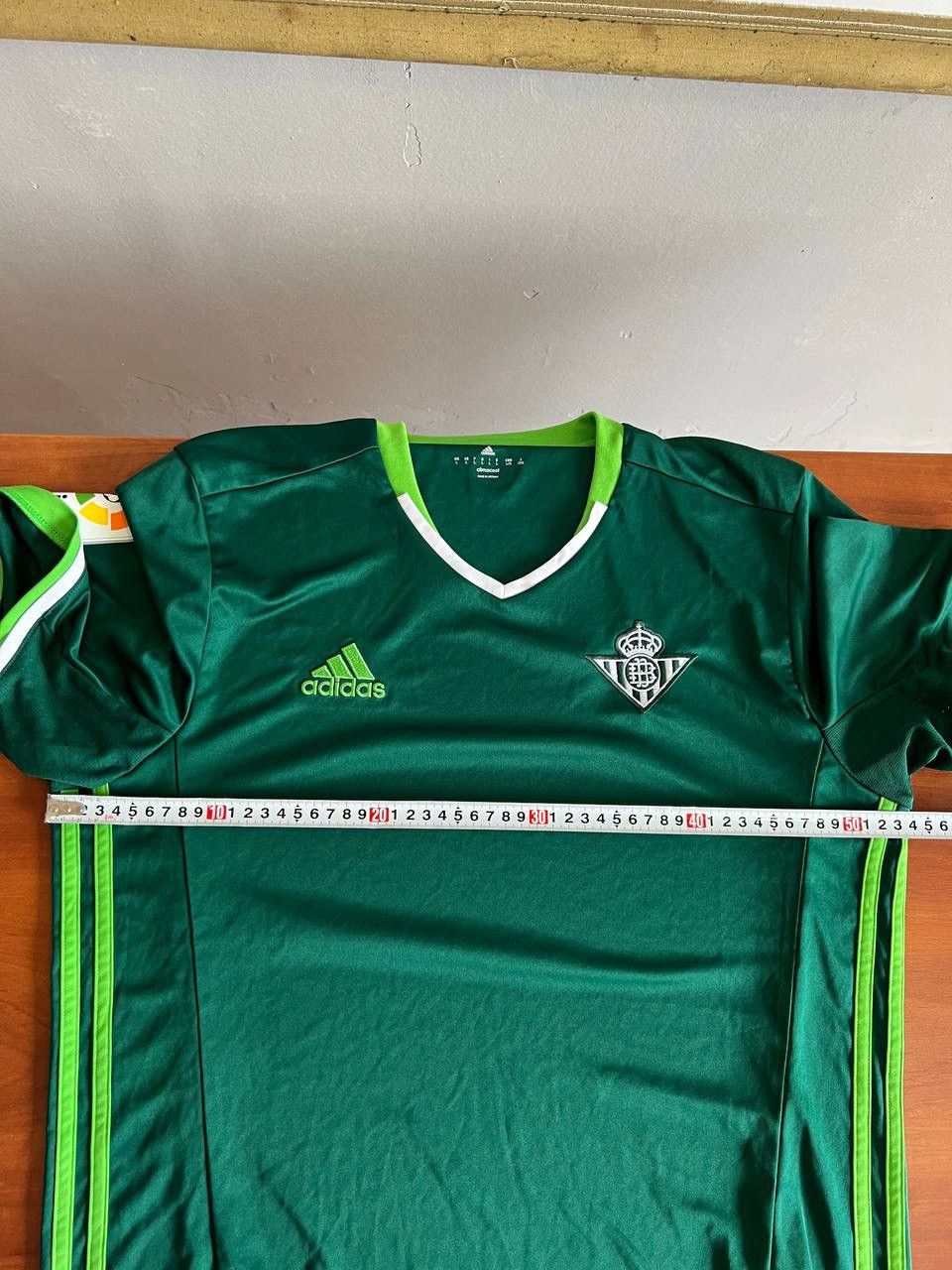 Adidas 2016/17 REAL BETIS AWAY SOCCER JERSEY FOOTBALL SHIRT SIZE L Size US L / EU 52-54 / 3 - 15 Thumbnail