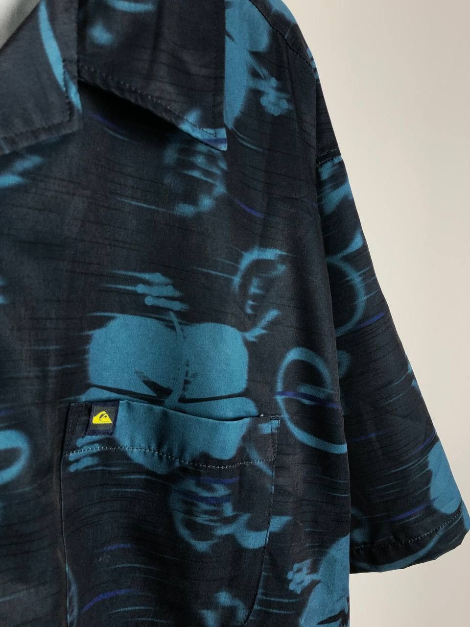 Quiksilver Quiksilver Shirt Hawaiian Vintage Flowers size XL Size US XL / EU 56 / 4 - 6 Thumbnail