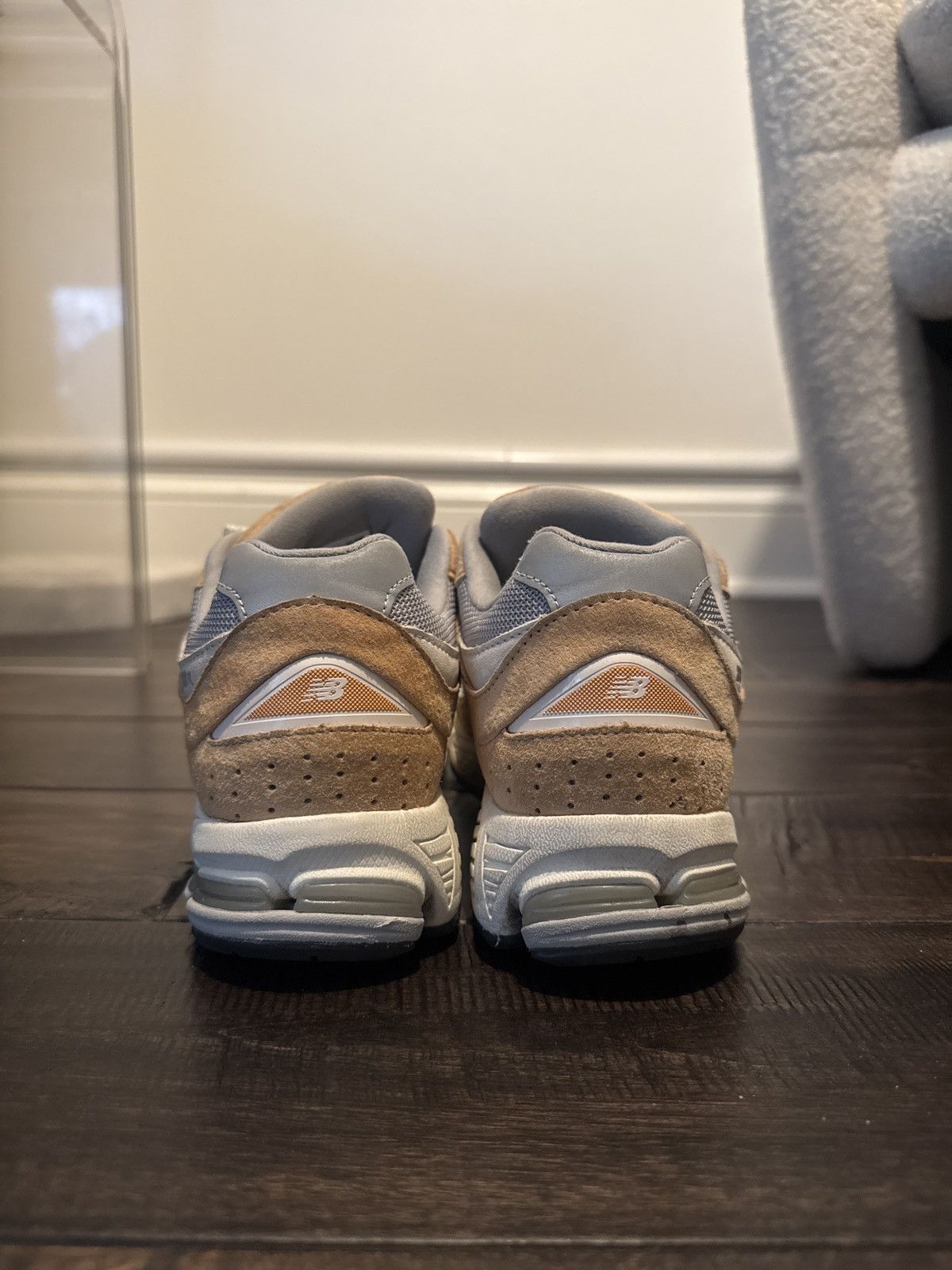 New Balance New Balance 2002R in “Sweet Caramel” Size US 6 / EU 39 - 4 Thumbnail