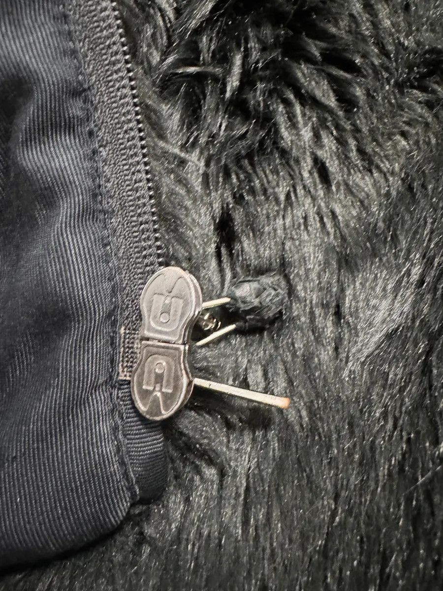 Emporio Armani AW2014 Emporio Armani Faux Fur Puffy Jacket Size S / US 4 / IT 40 - 5 Thumbnail